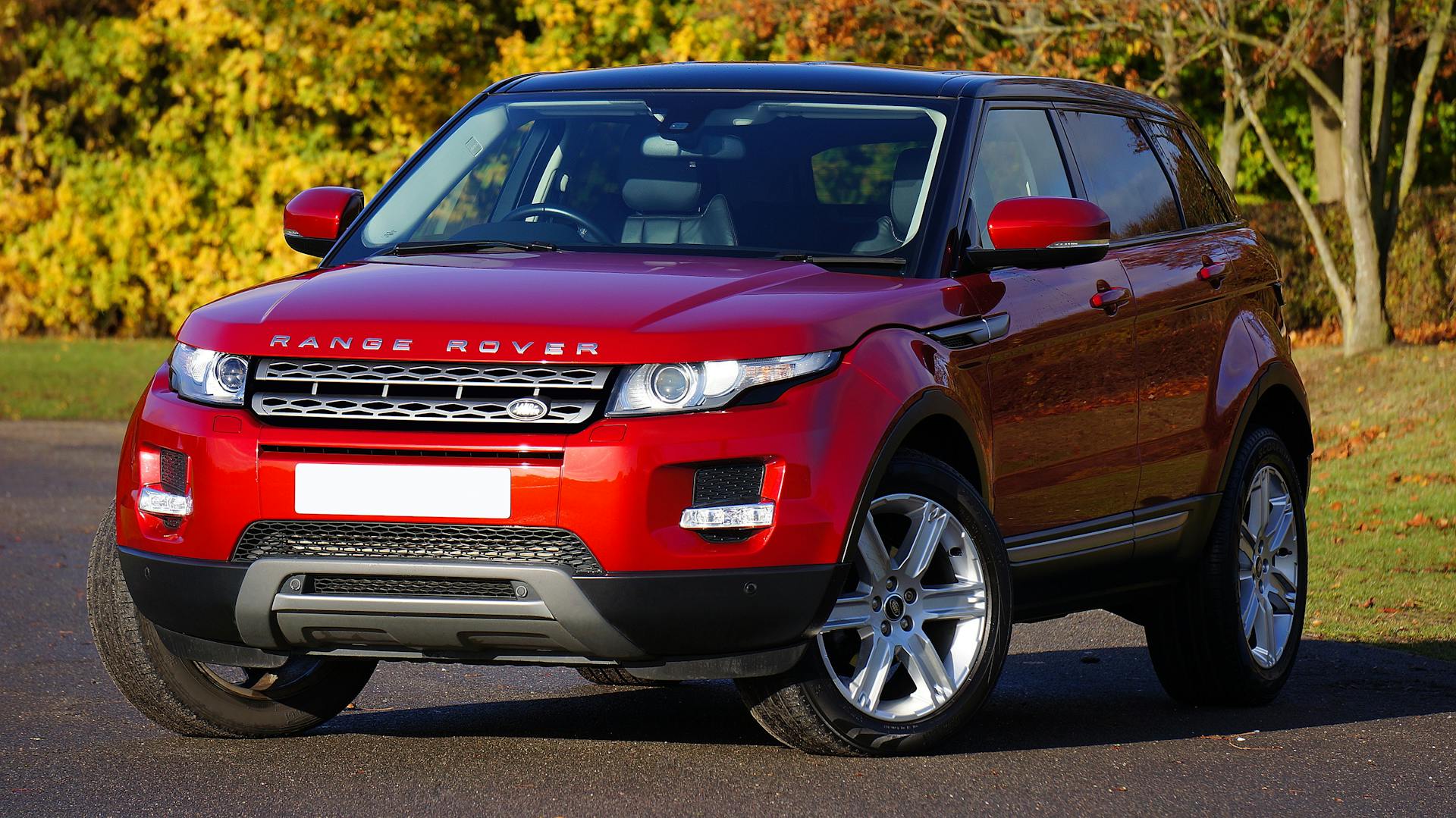 A shiny red car | Source: Pexels