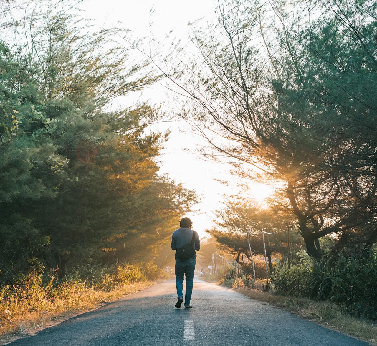 A man walking on the road | Source: Pexels