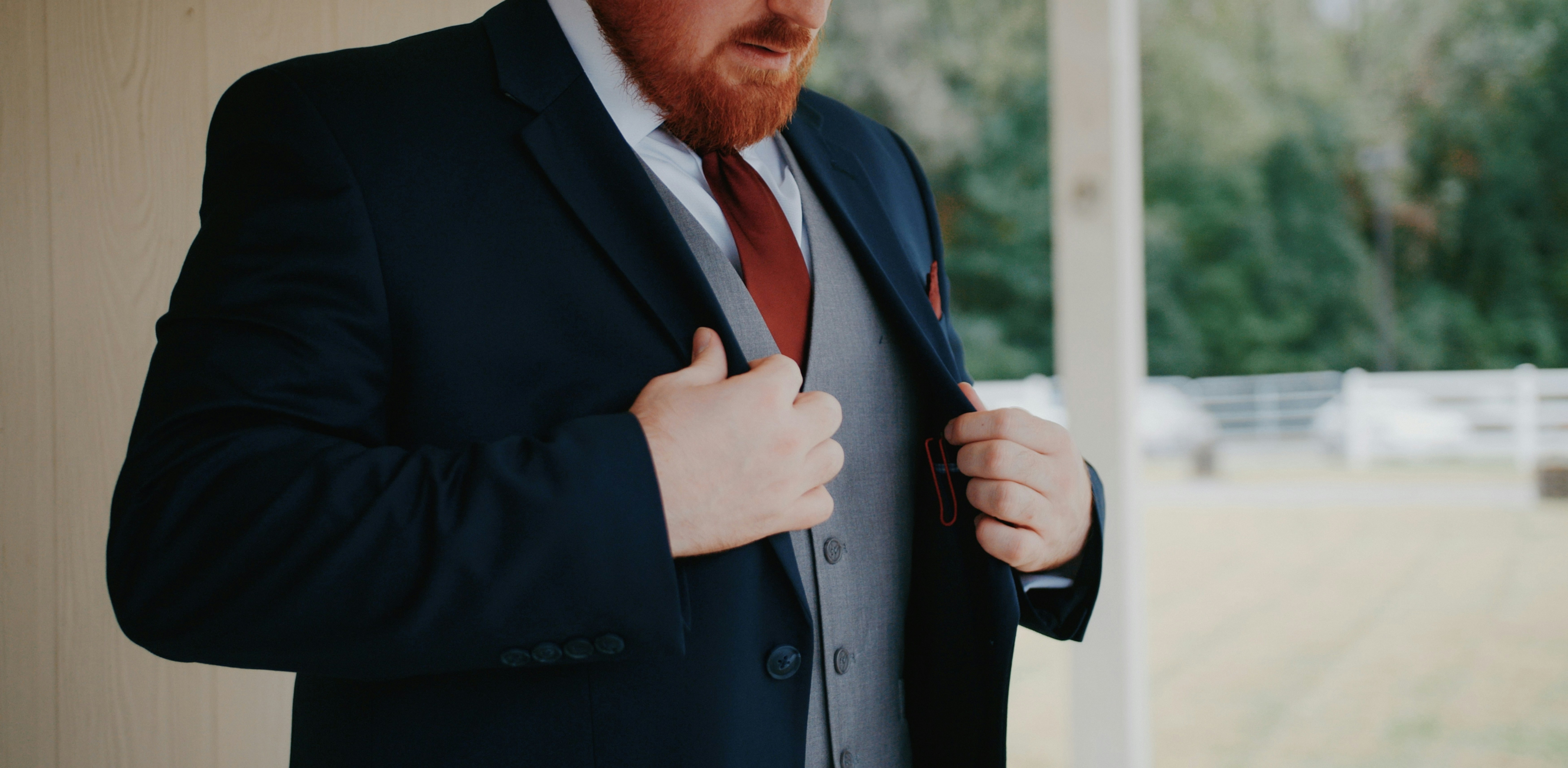 Man in a suit | Source: Unsplash