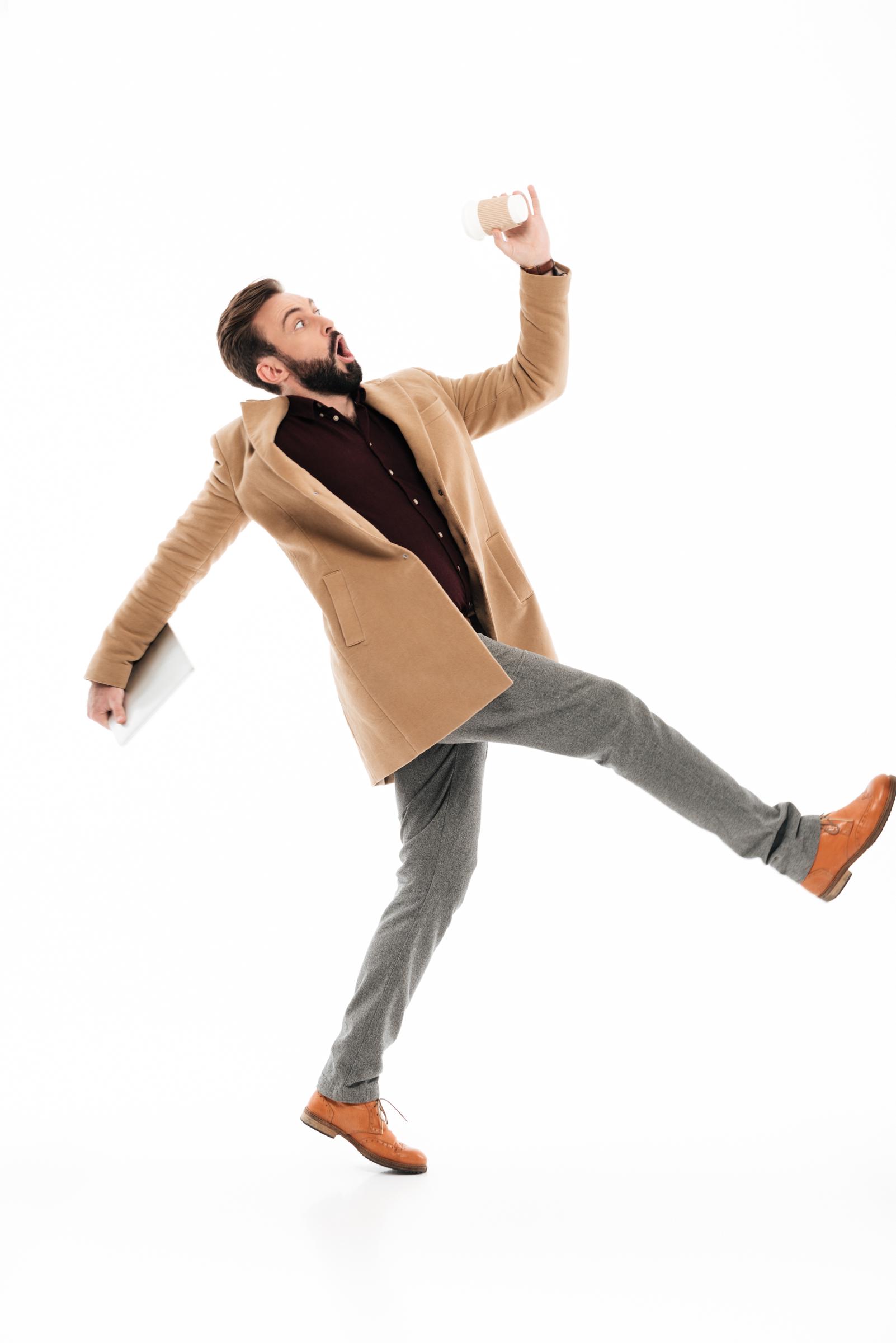 A man slipping and falling | Source: Freepik