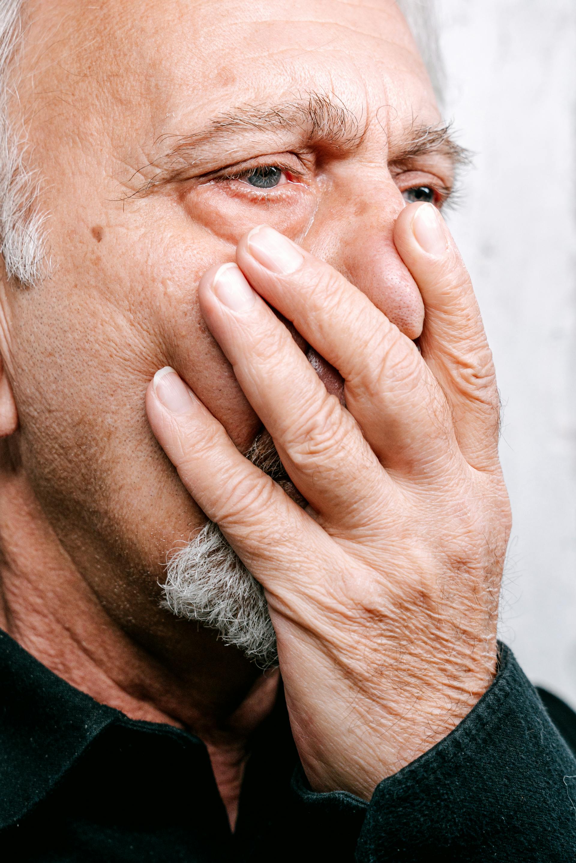 AN emotional man | Source: Pexels