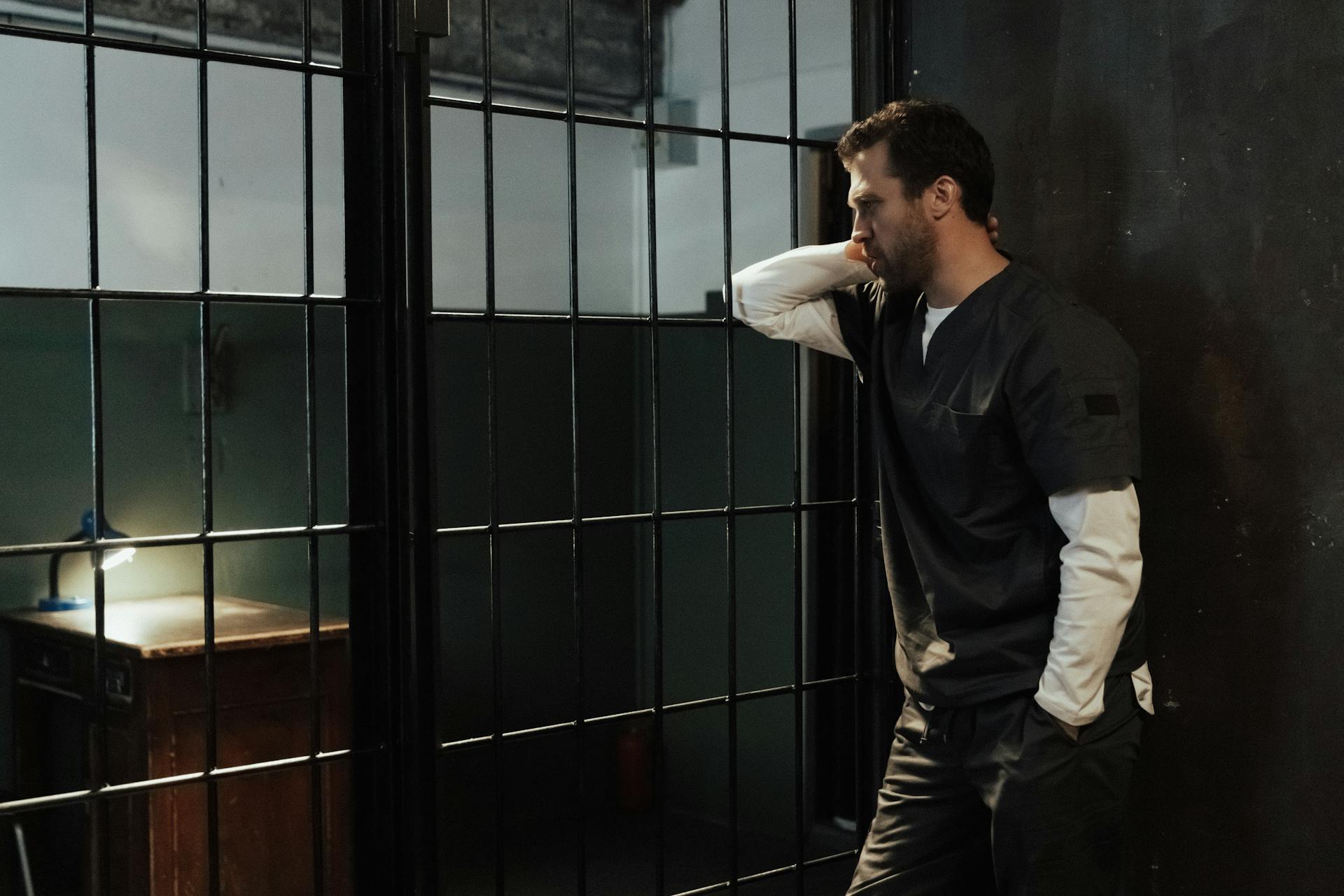 A prisoner behind bars | Source: Pexels
