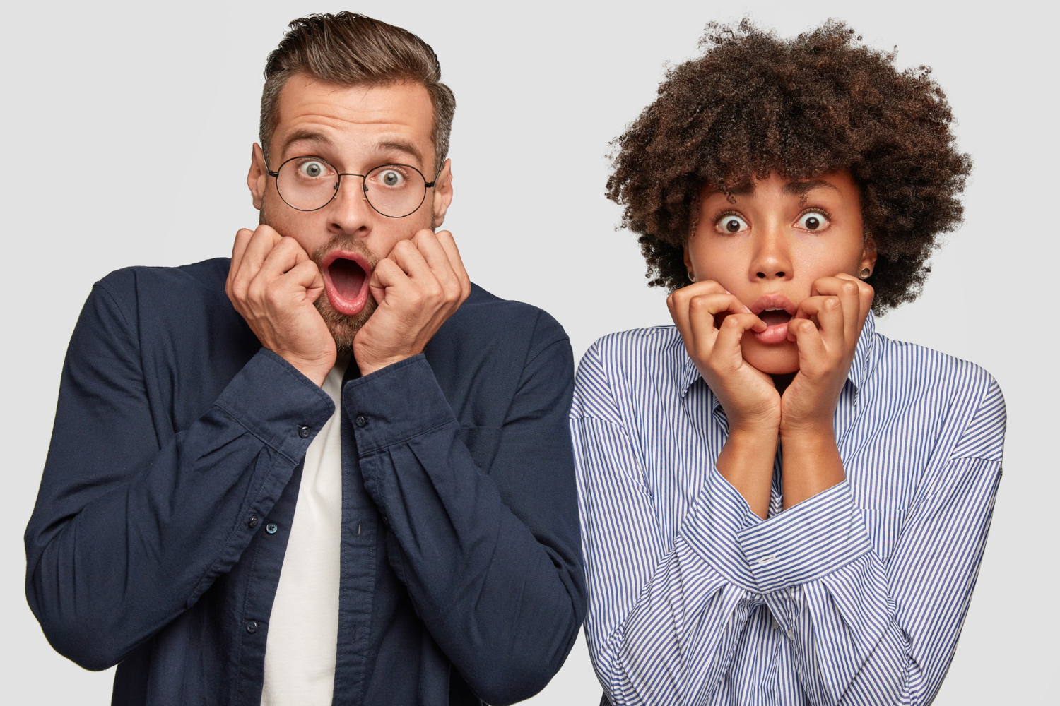 Oszołomiona para | Źródło: Freepik