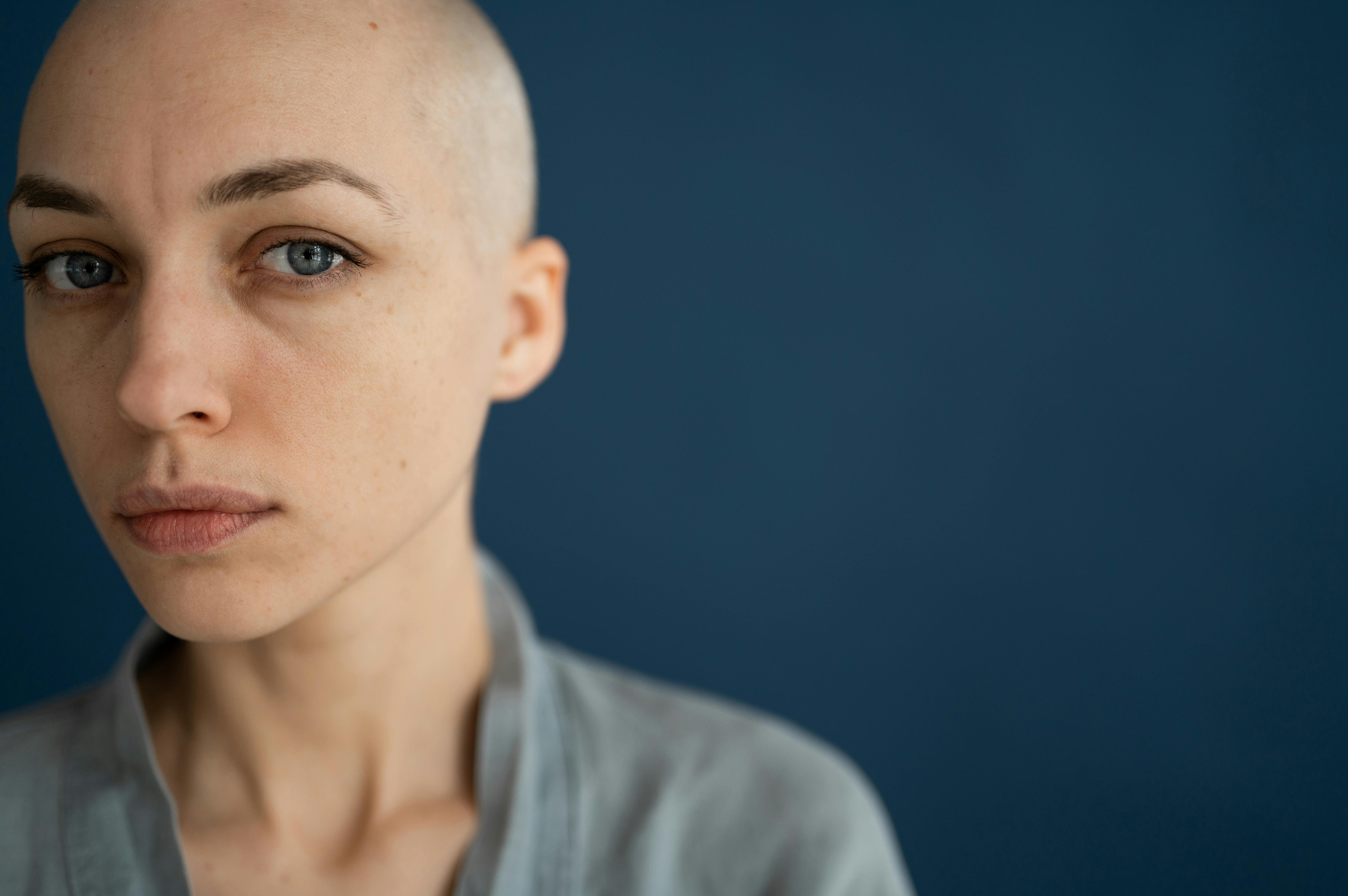 An unimpressed woman | Source: Pexels