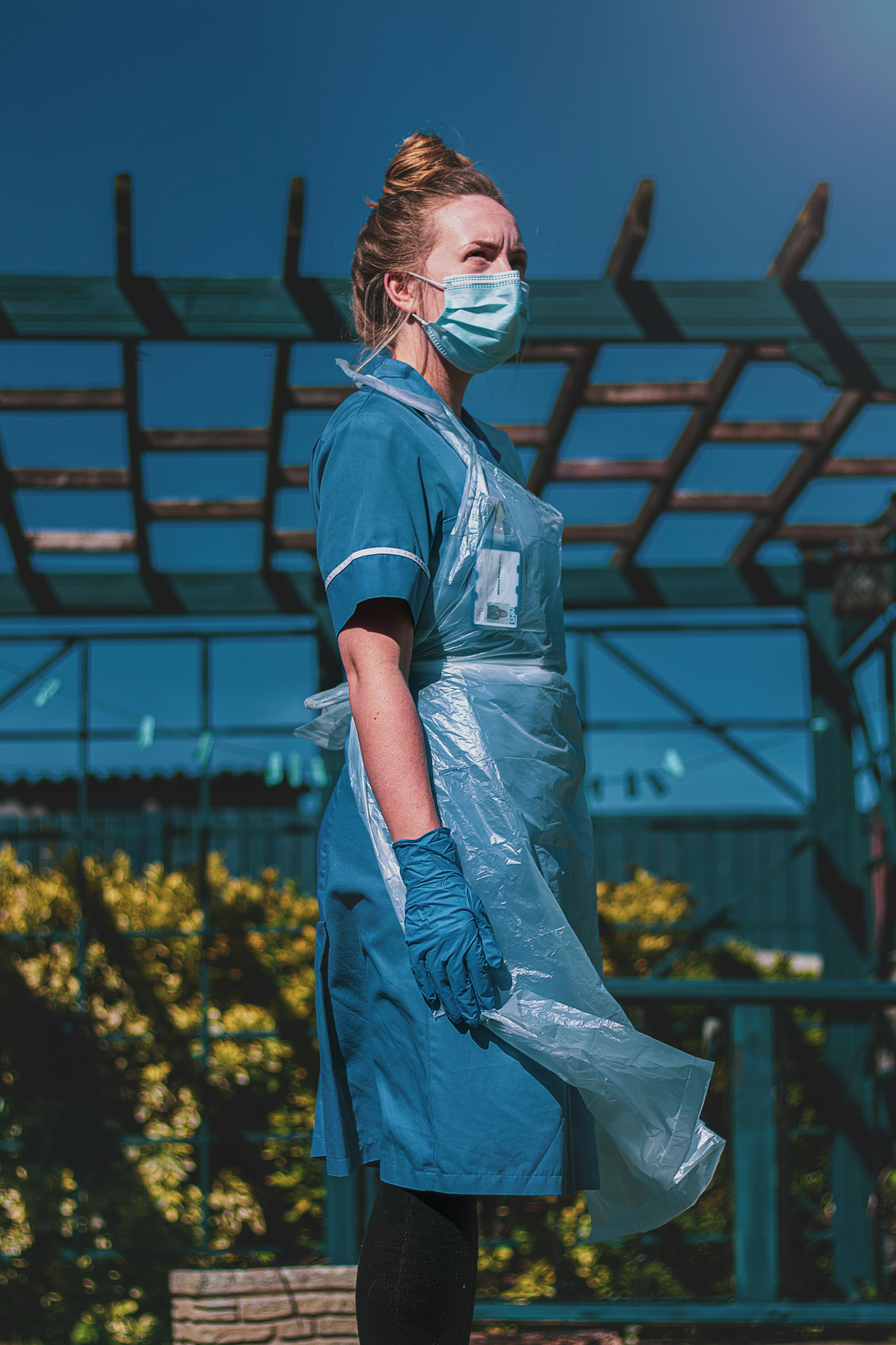 A woman dressed in cleaning apparel | Source: Unsplash