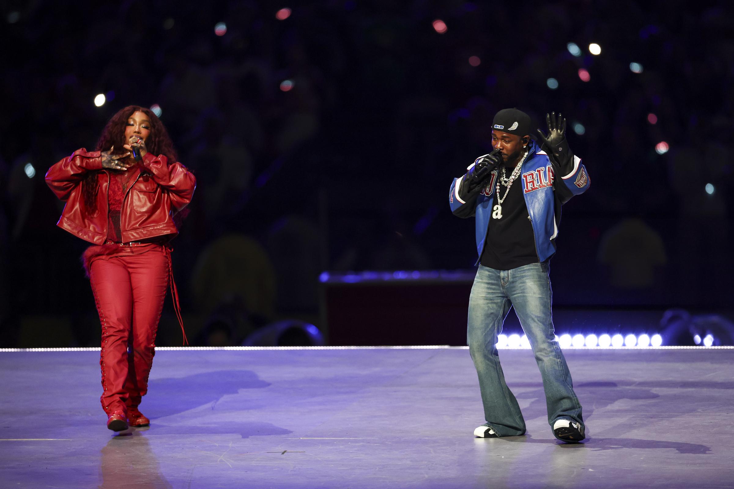 Kendrick Lamar performs with SZA in the Apple Music Super Bowl LIX Halftime Show at Caesars Superdome on February 9, 2025, in New Orleans, Louisiana | Source: Getty Images