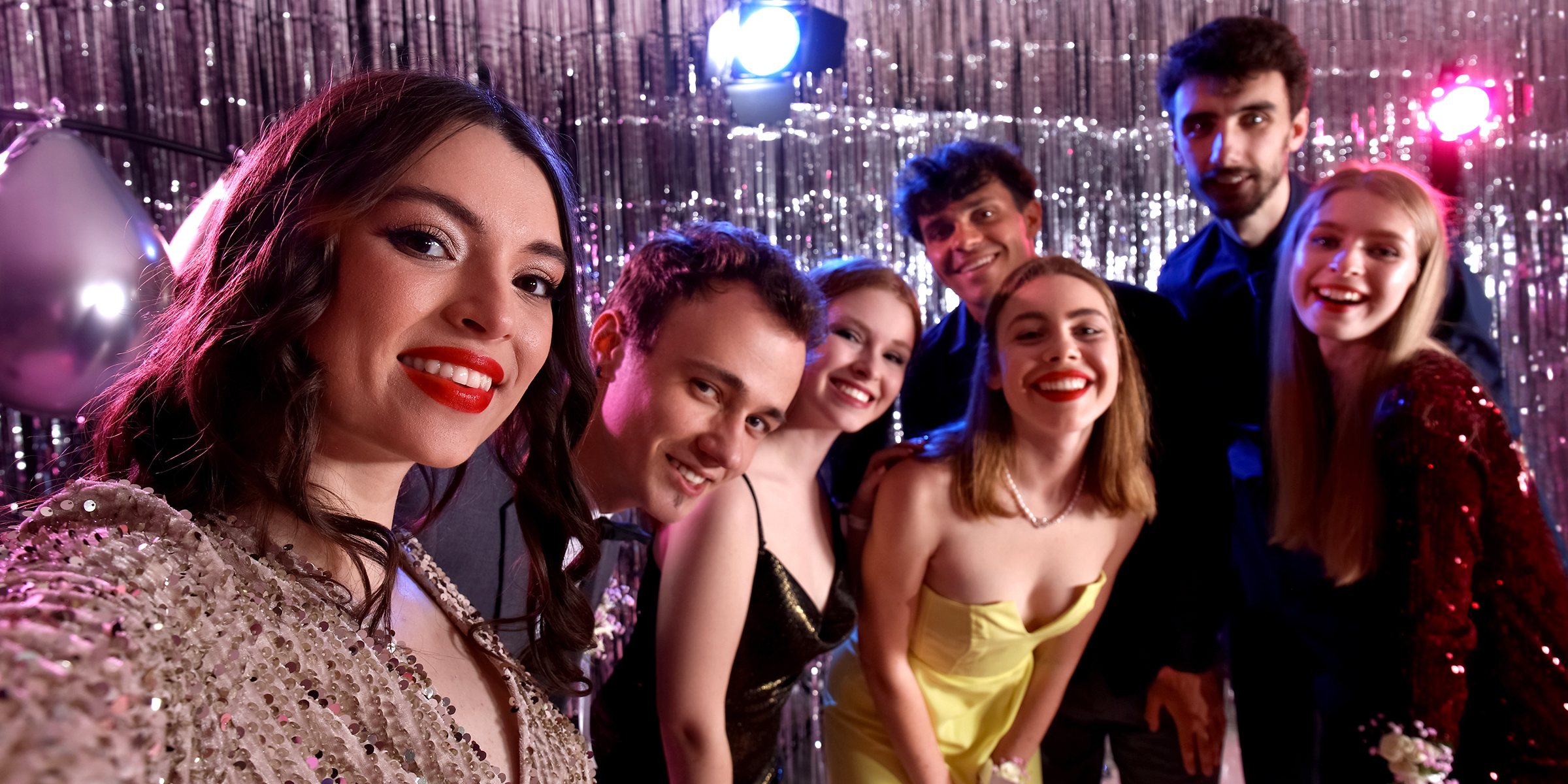 High school students attending prom | Source: Shutterstock