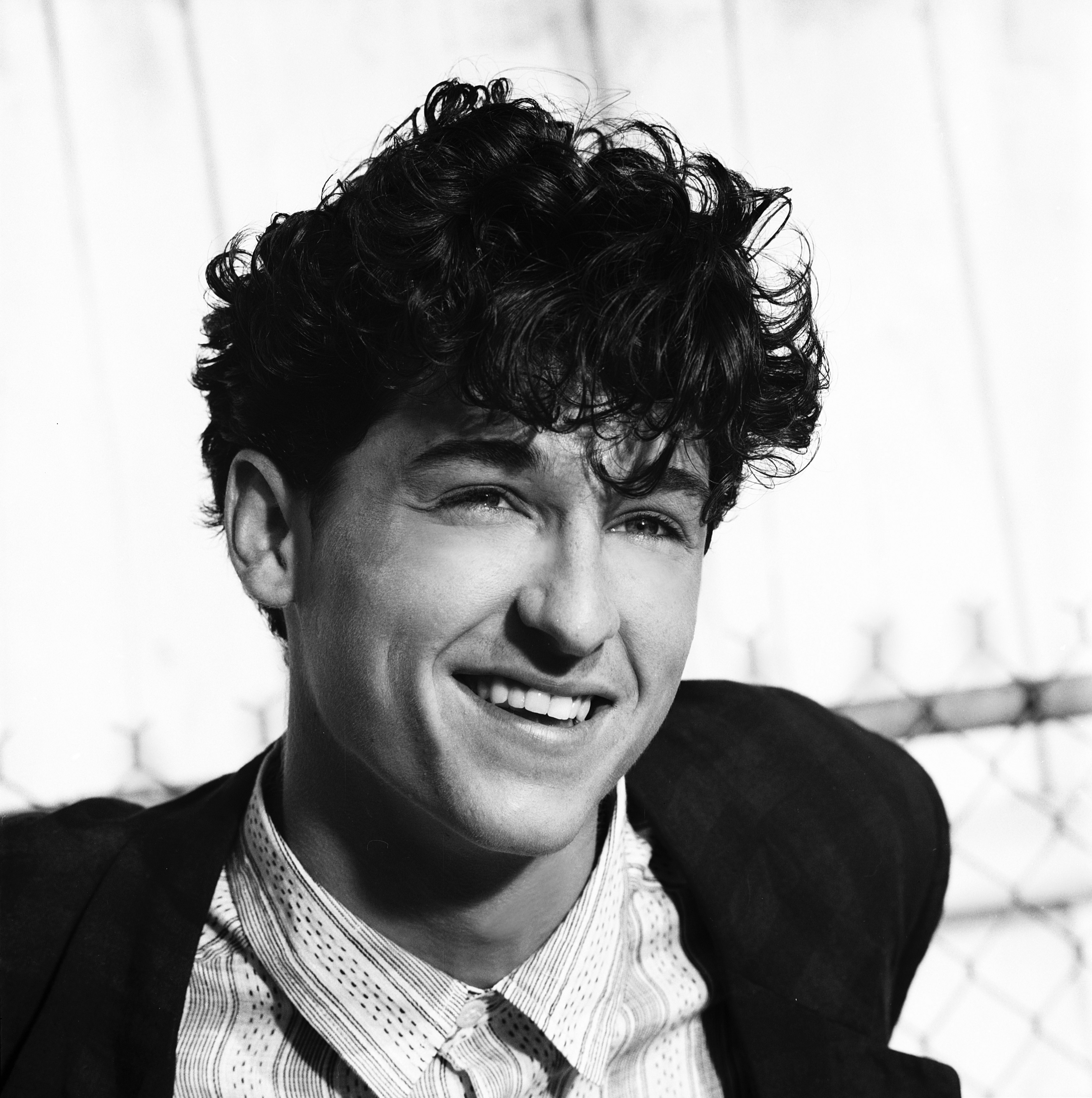 Patrick Dempsey poses for a portrait circa 1985 in Los Angeles, California. | Source: Getty Images
