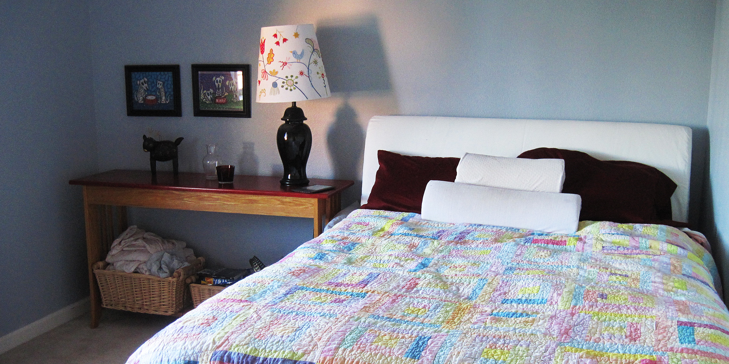 A bedroom | Source: Flickr