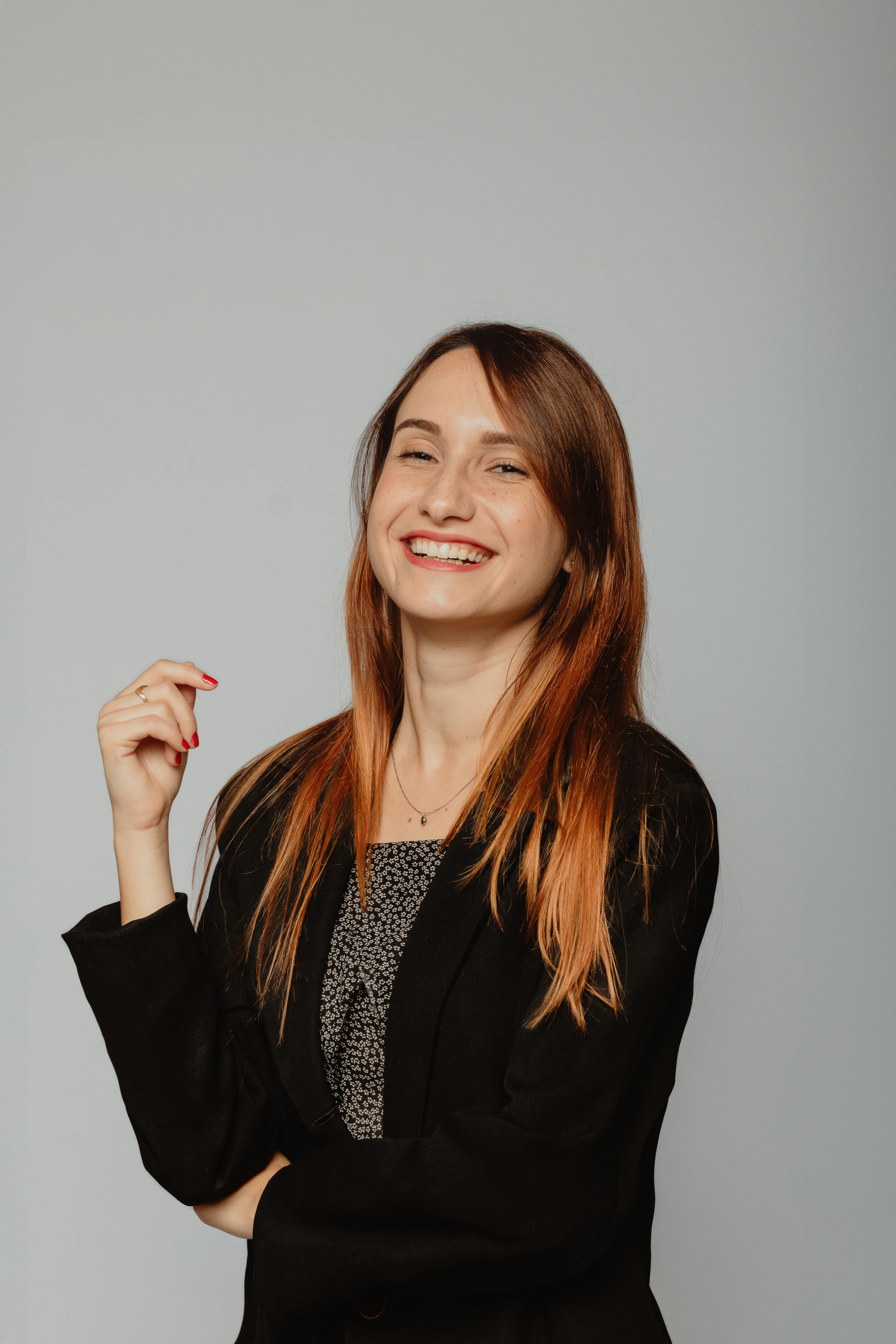 A smiling woman | Source: Pexels