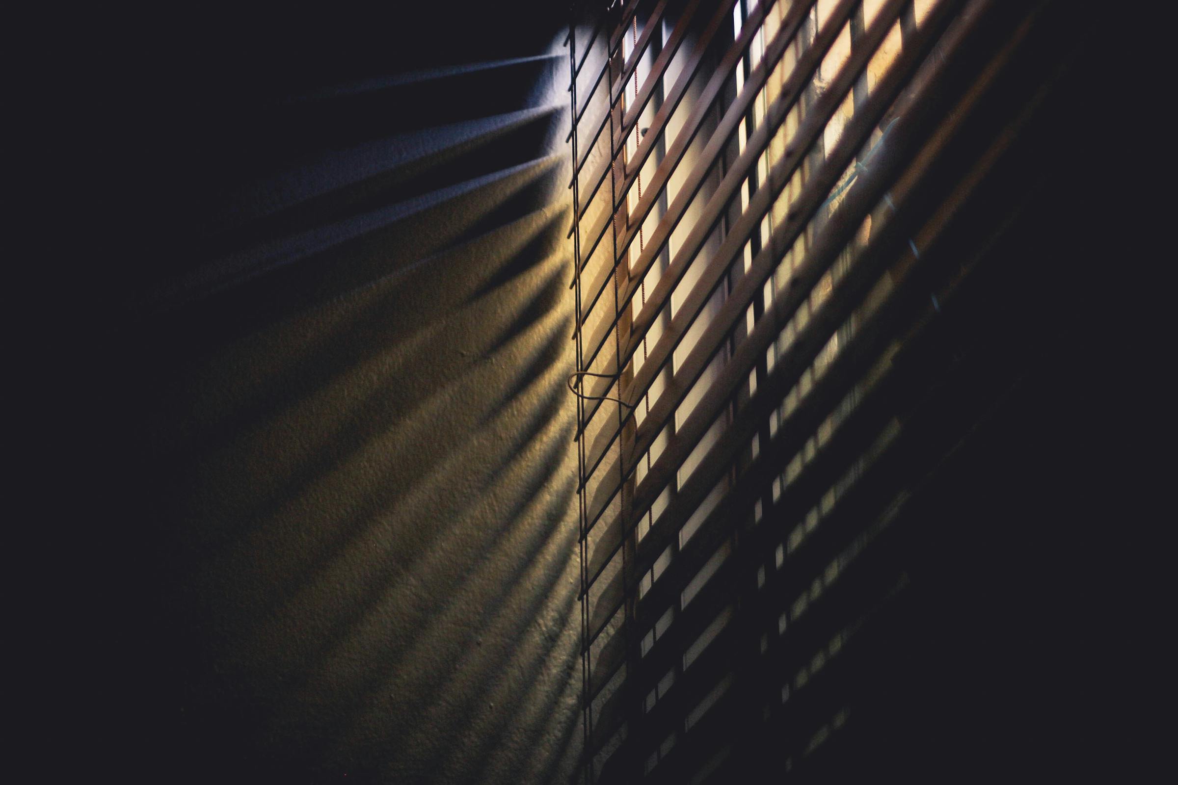 Light filtering through a window | Source: Pexels