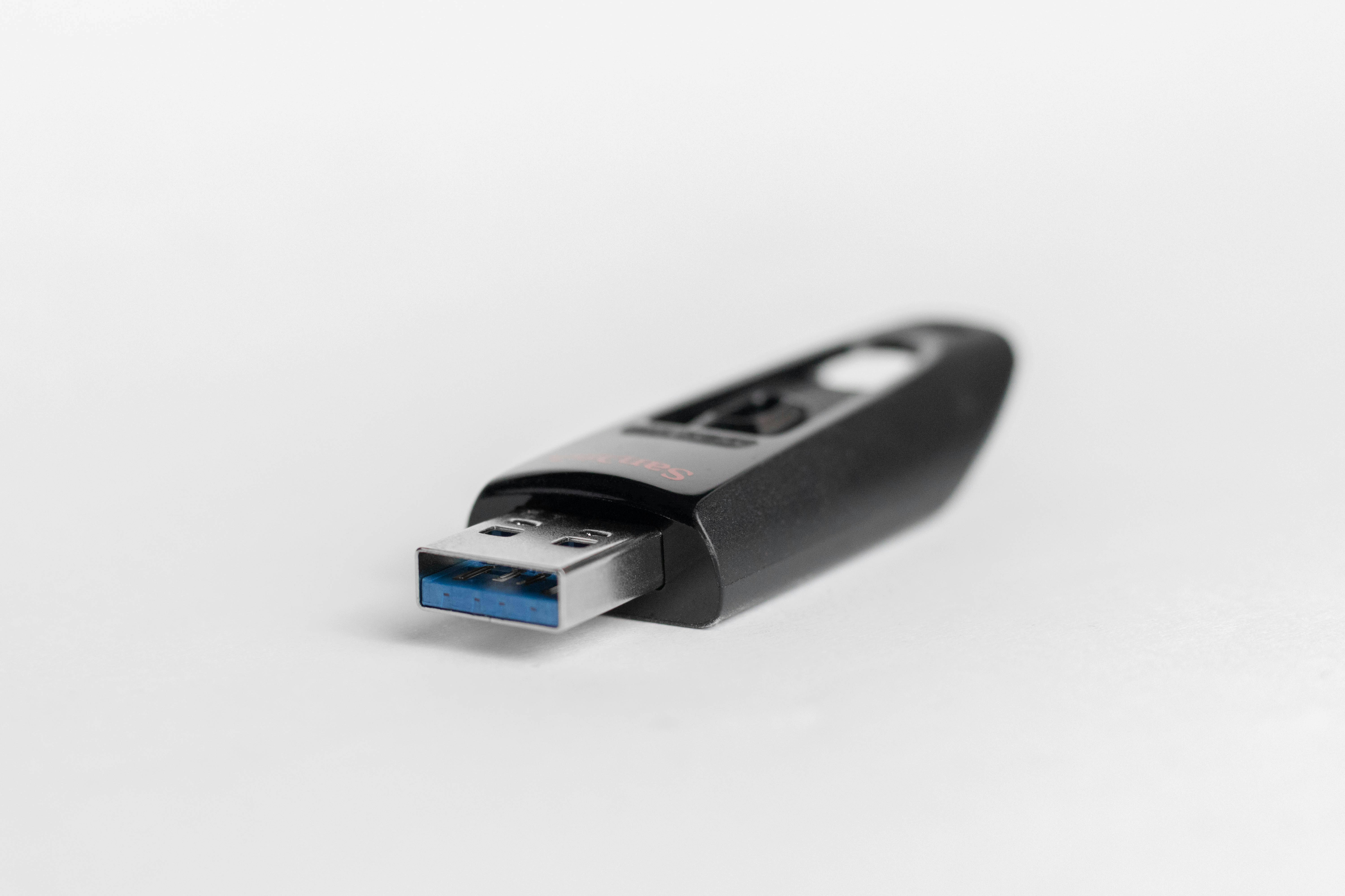 A USB stick | Source: Unsplash