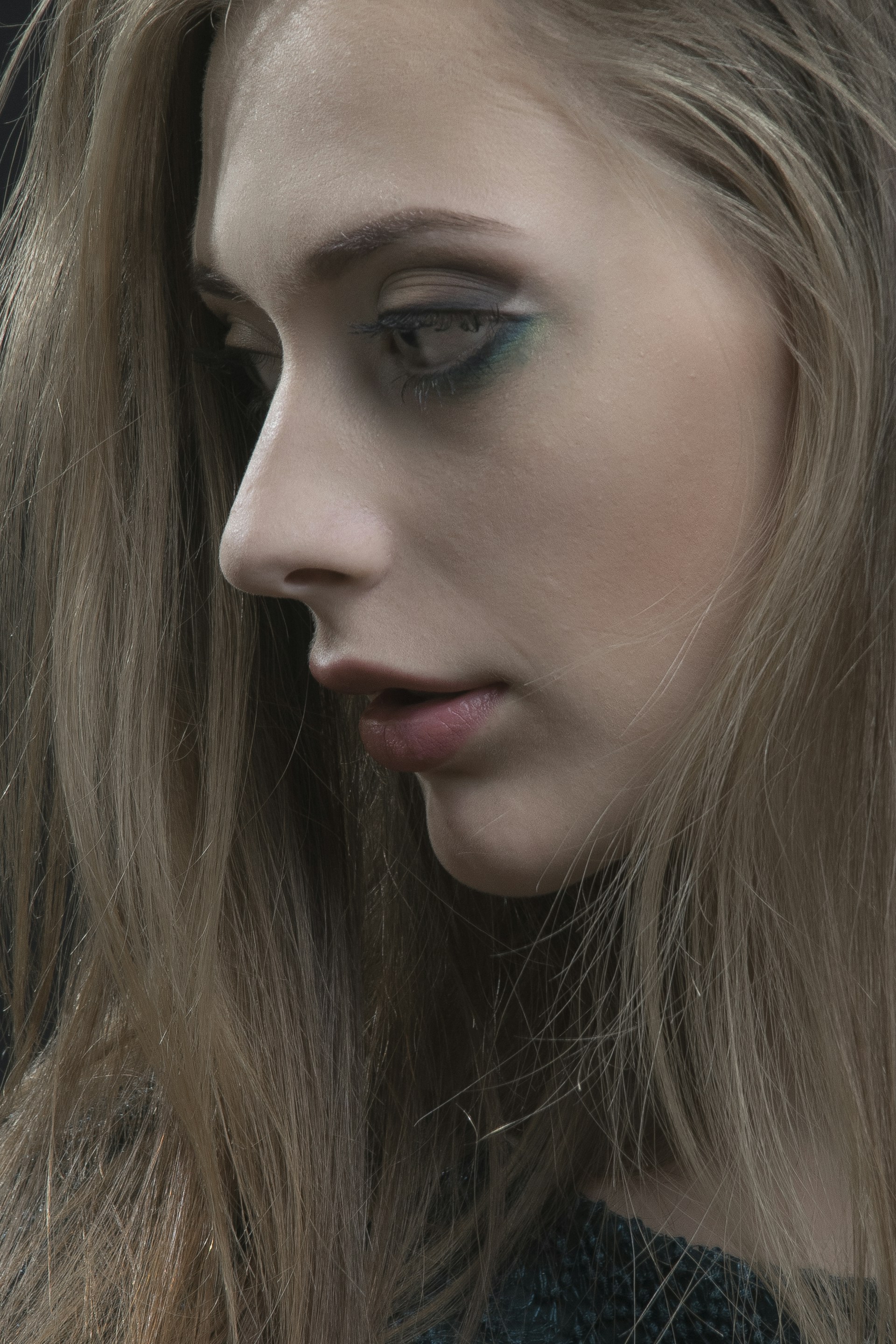 An astonished woman | Source: Unsplash