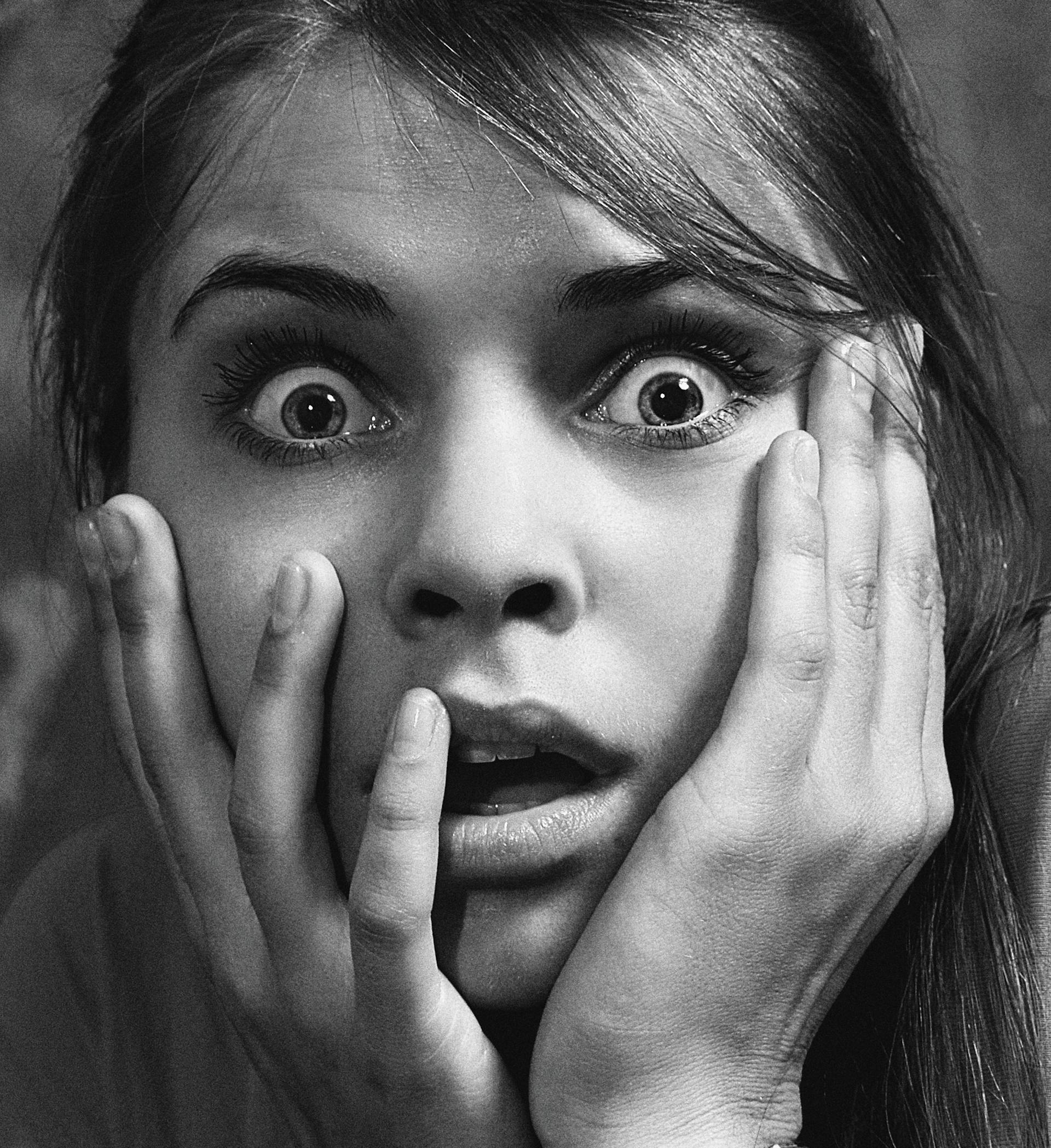 A woman staring in disbelief | Source: Pexels