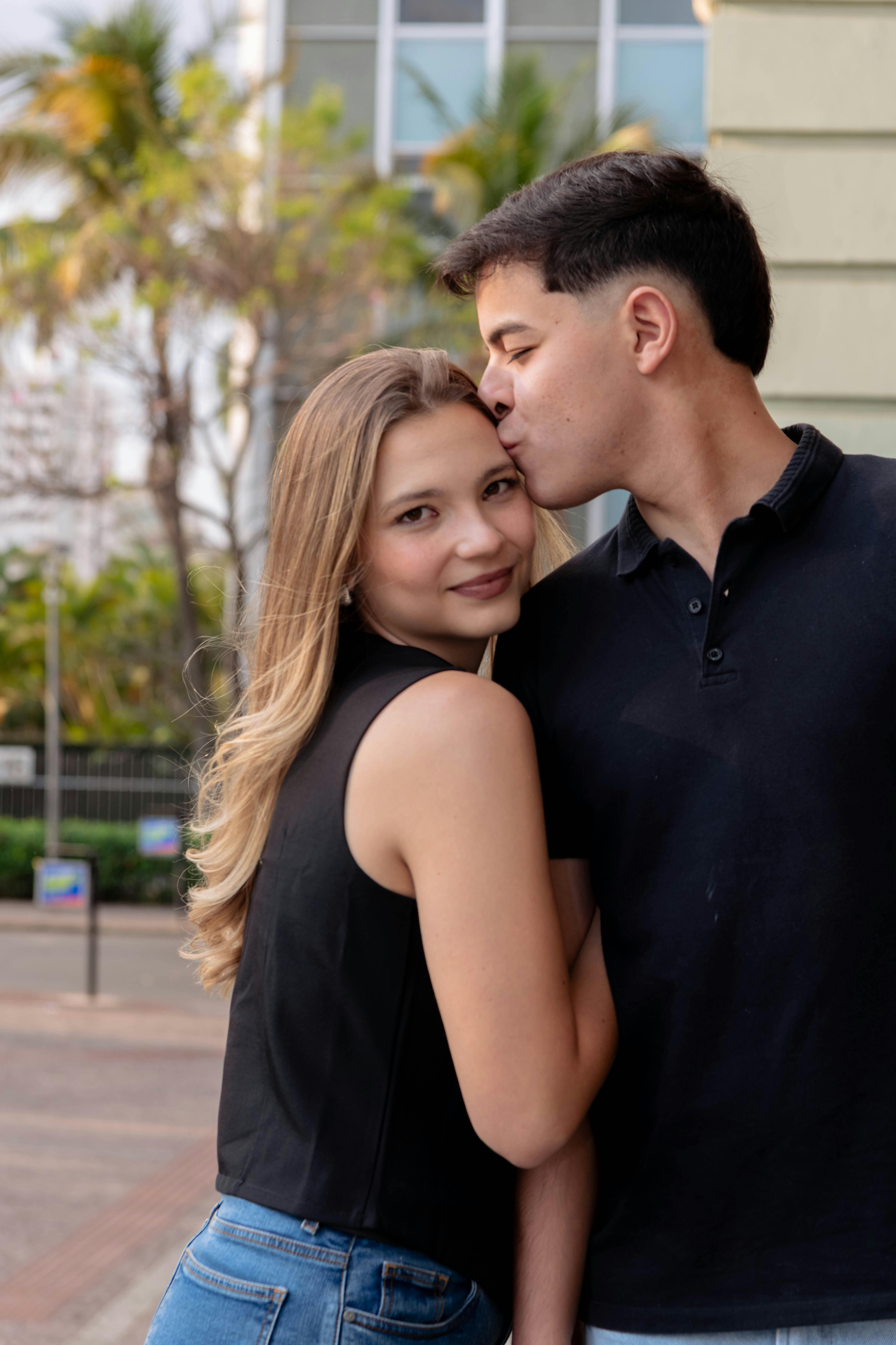 A happy couple | Source: Pexels