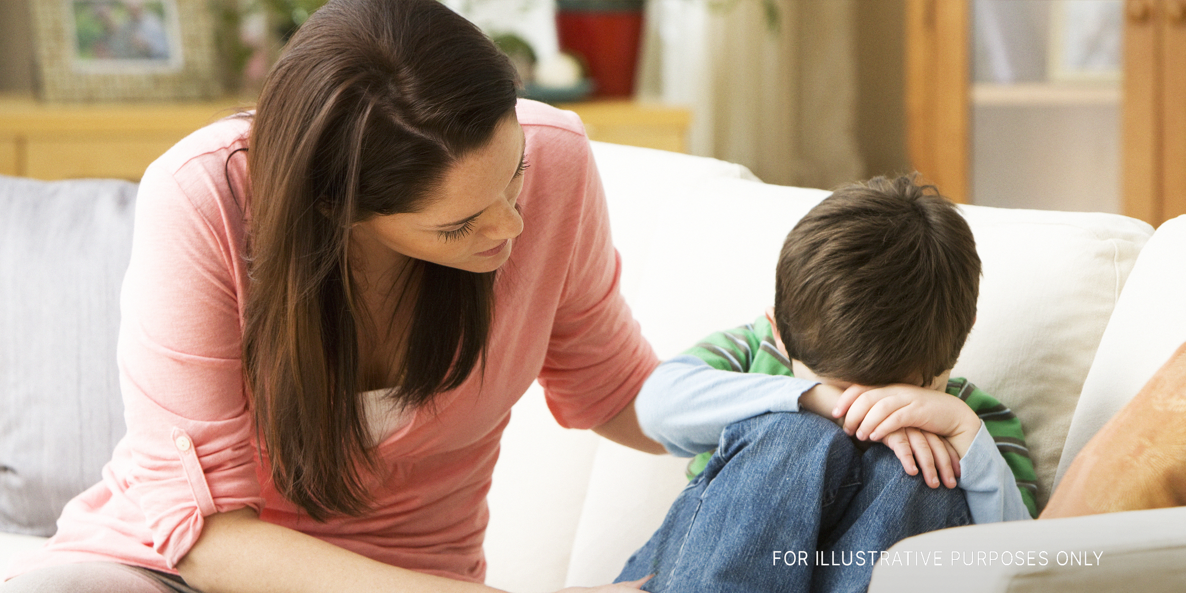 A woman talking to her son | Source: Getty Images