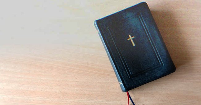 A bible set on a table | Source: Shutterstock