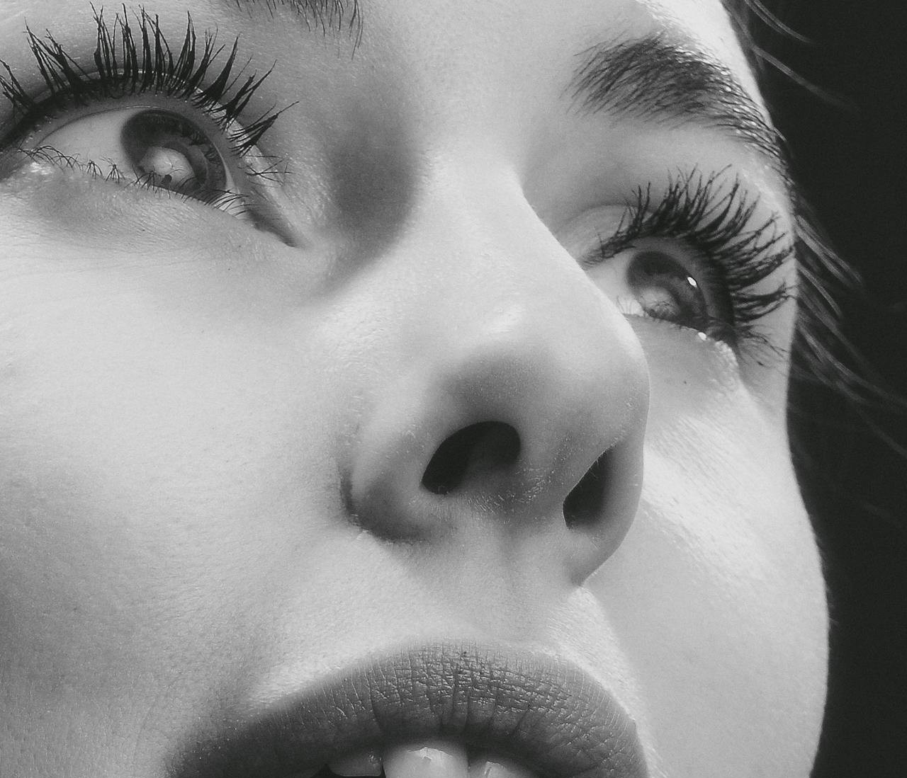 A shaken woman | Source: Pexels