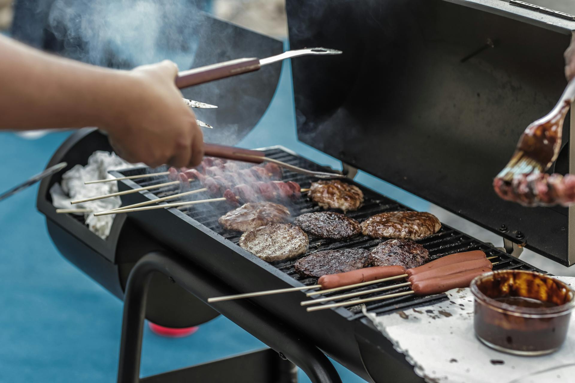 A barbecue grill | Source: Pexels