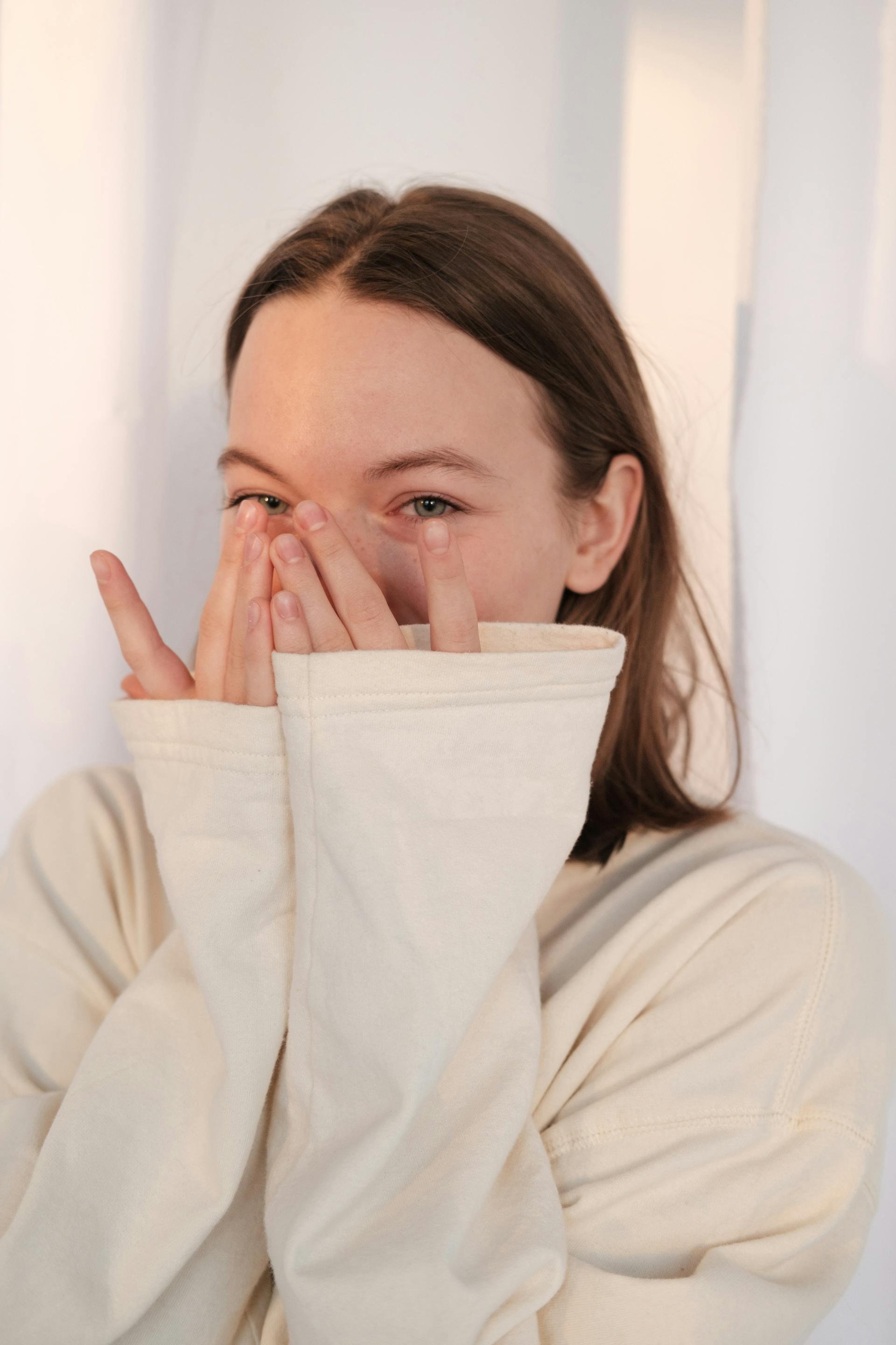 An excited and emotional woman | Source: Pexels