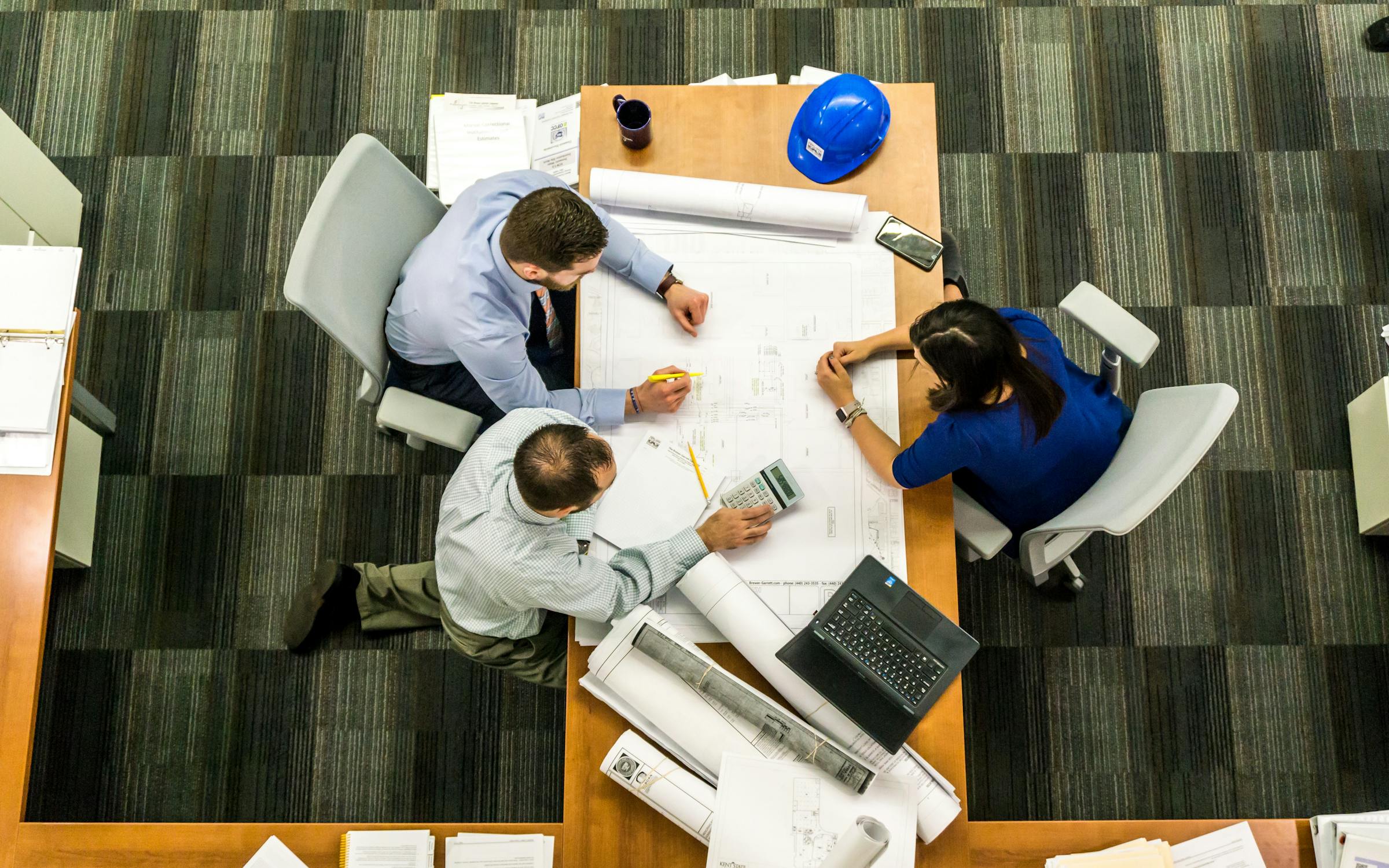 A work meeting | Source: Pexels