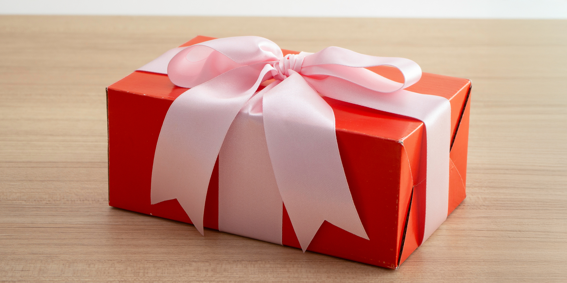 A gift box | Source: Shutterstock