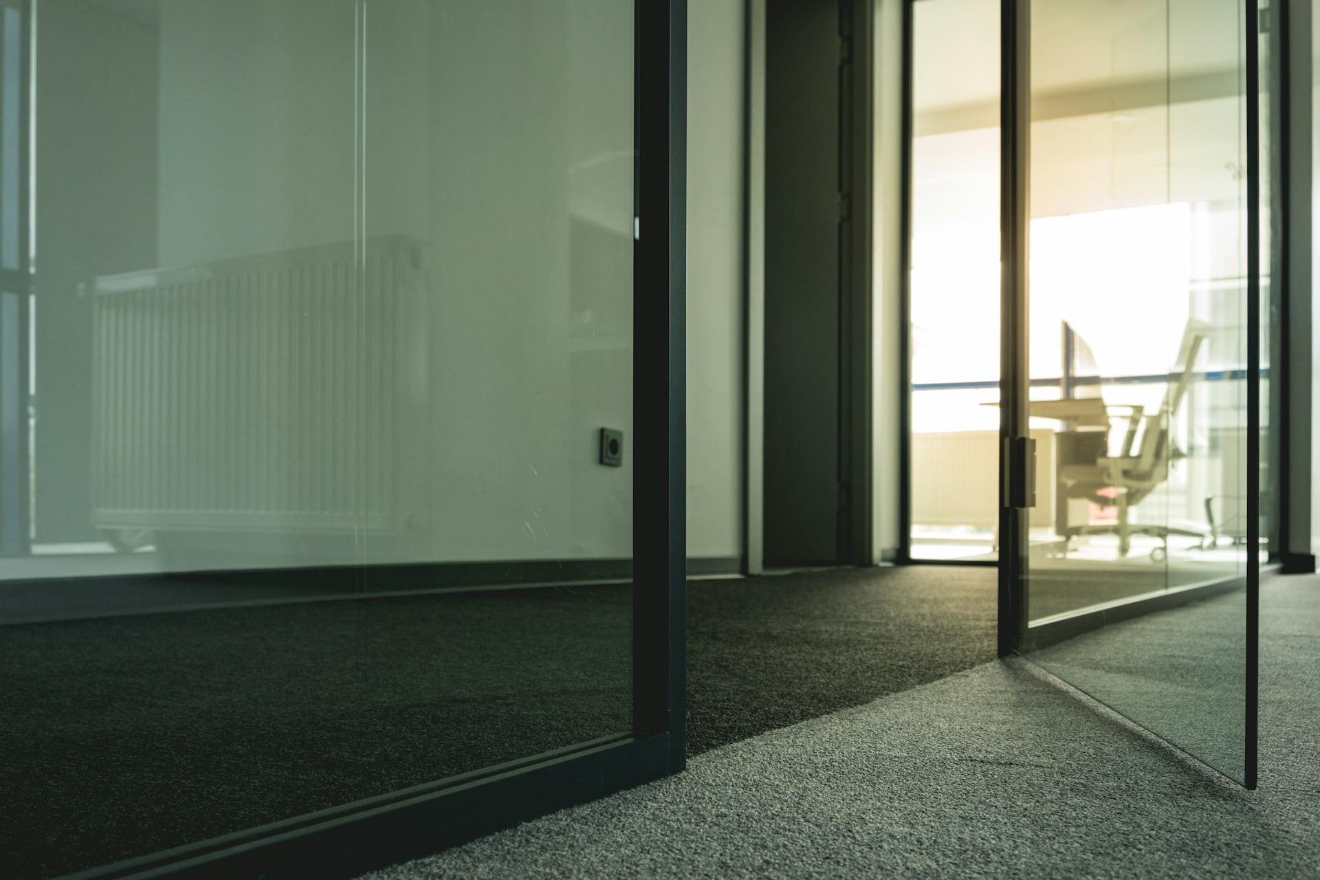 Glass doors in an office | Source: Pexels