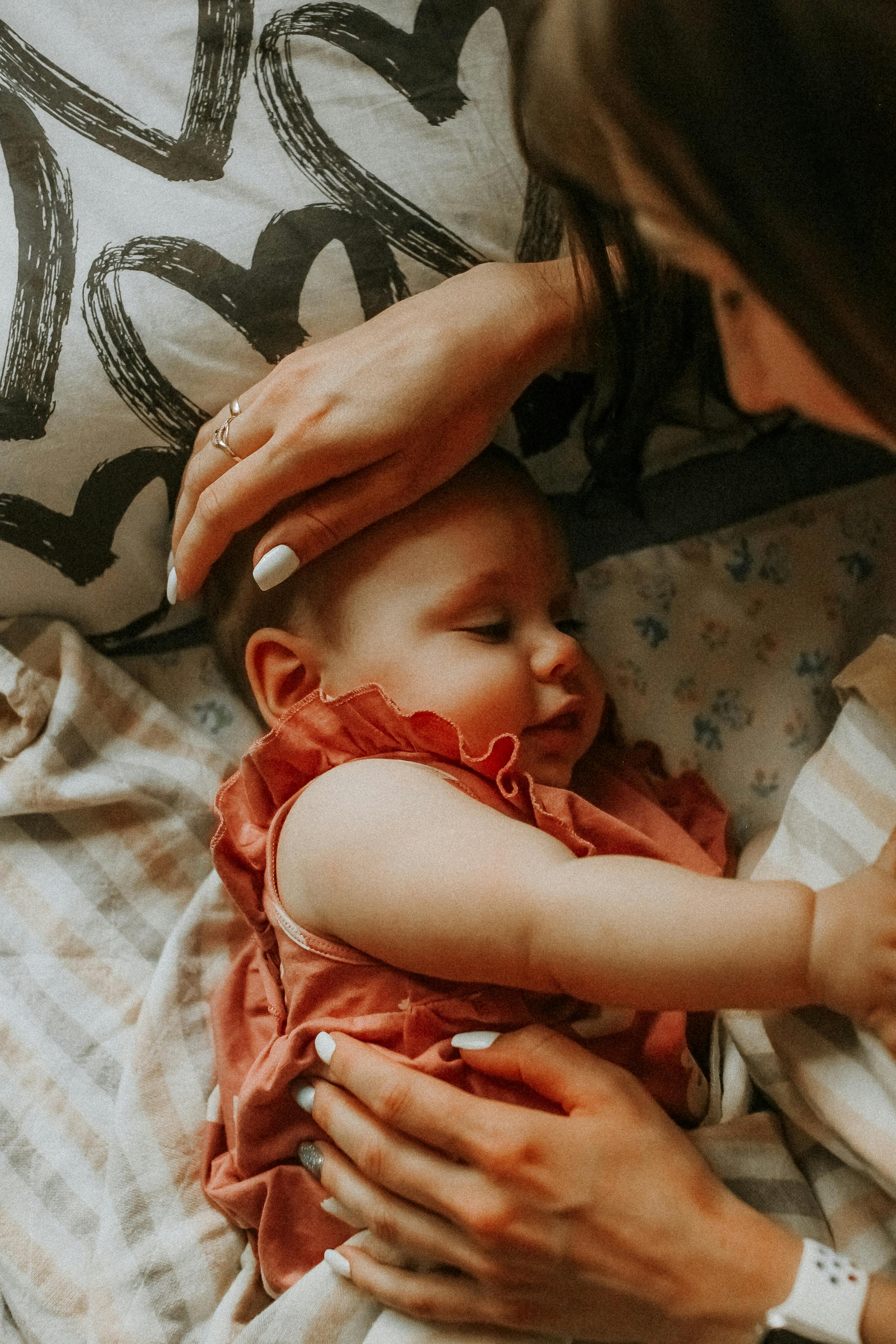 Mother bonding with her baby | Source: Pexels