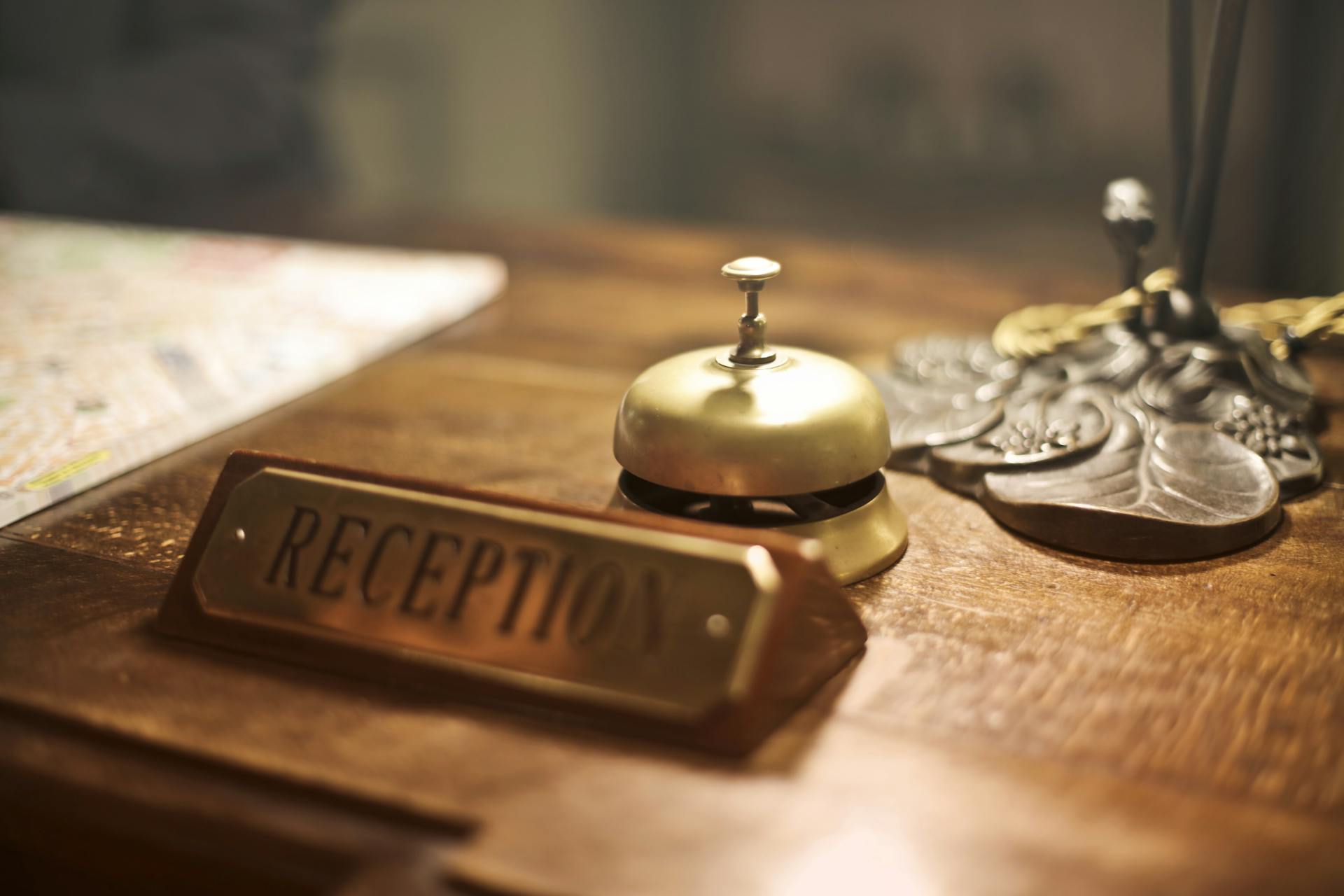 A close-up shot of a reception desk | Source: Pexels