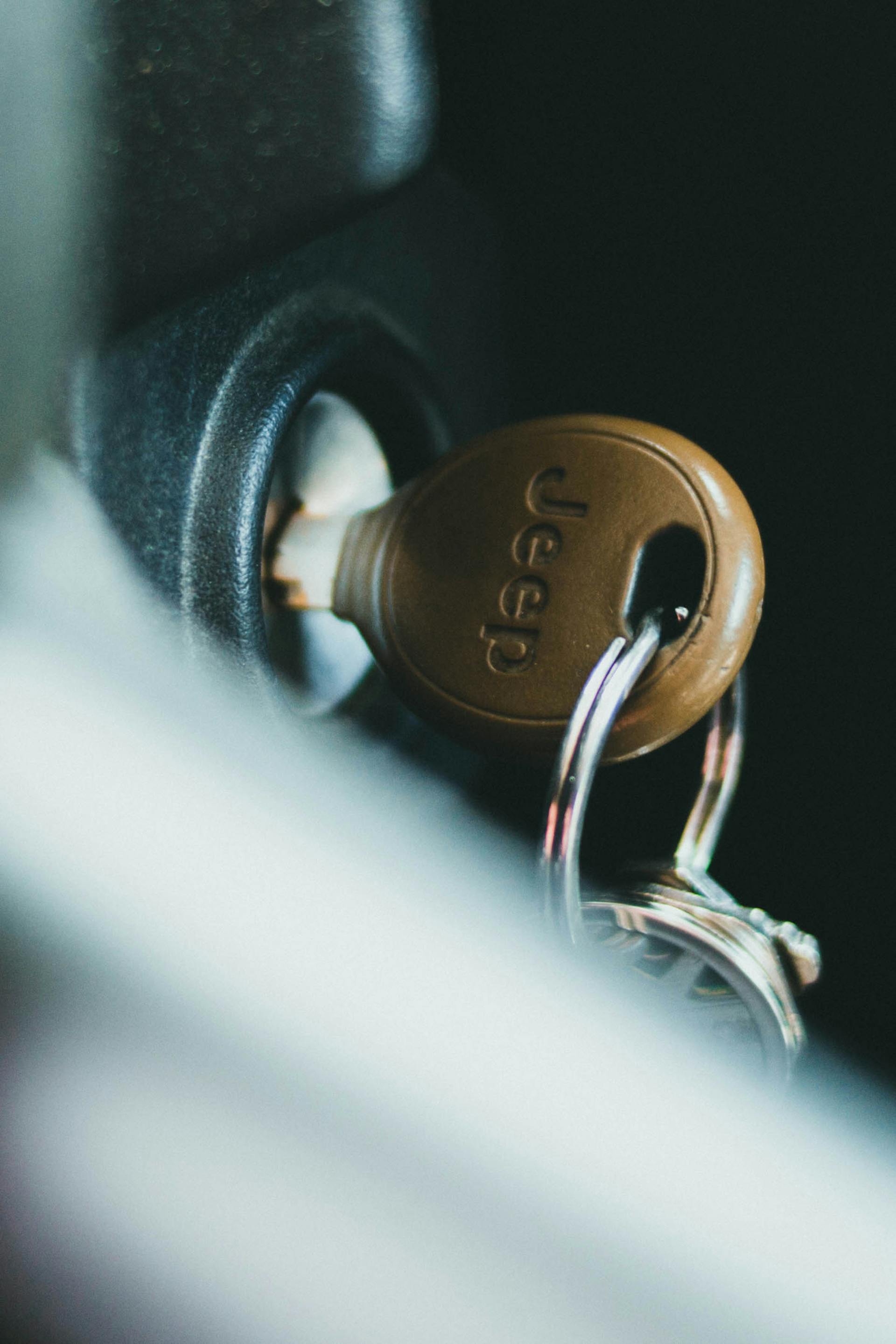 A close-up shot of a car key in the ignition | Source: Pexels