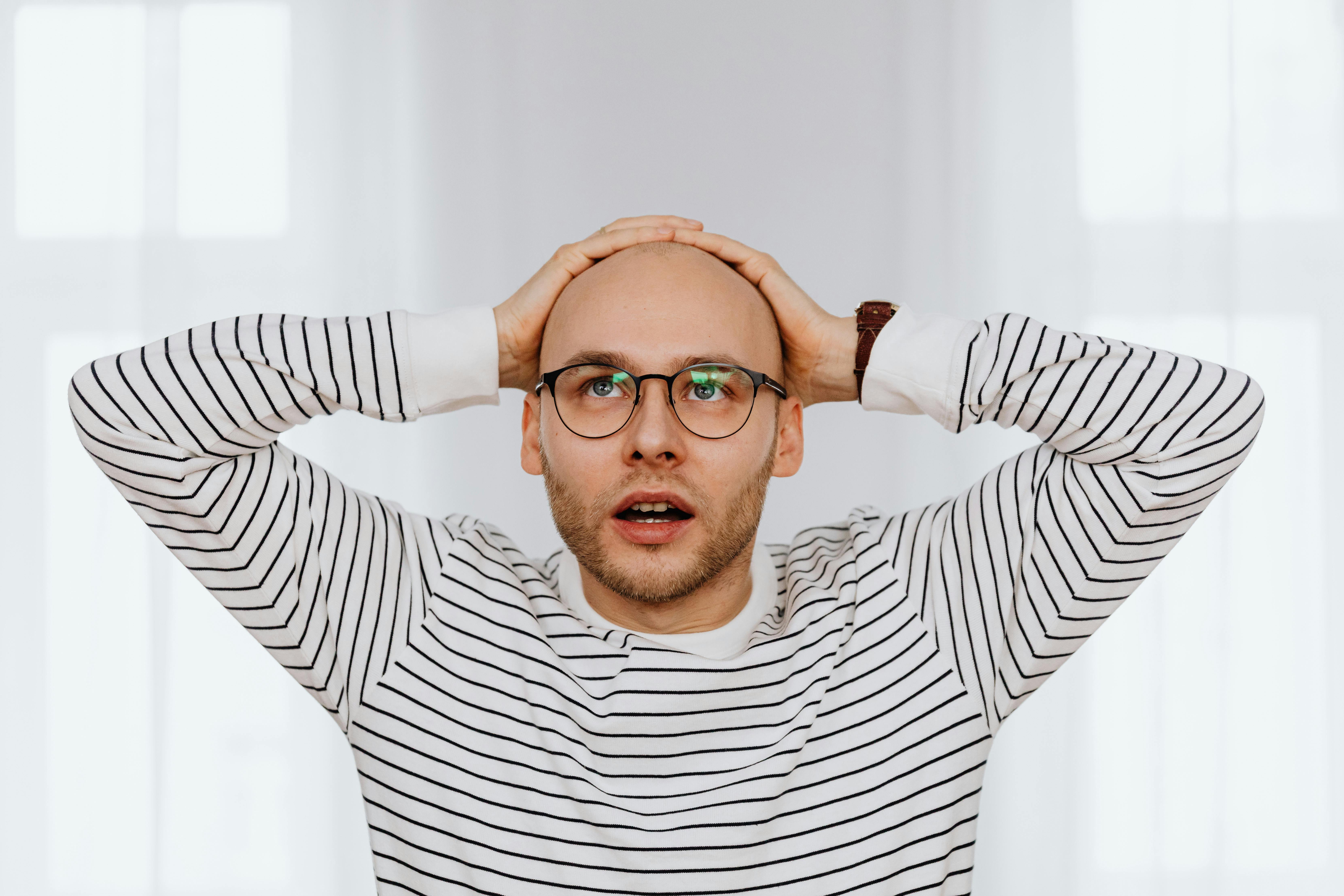 A shocked man | Source: Pexels