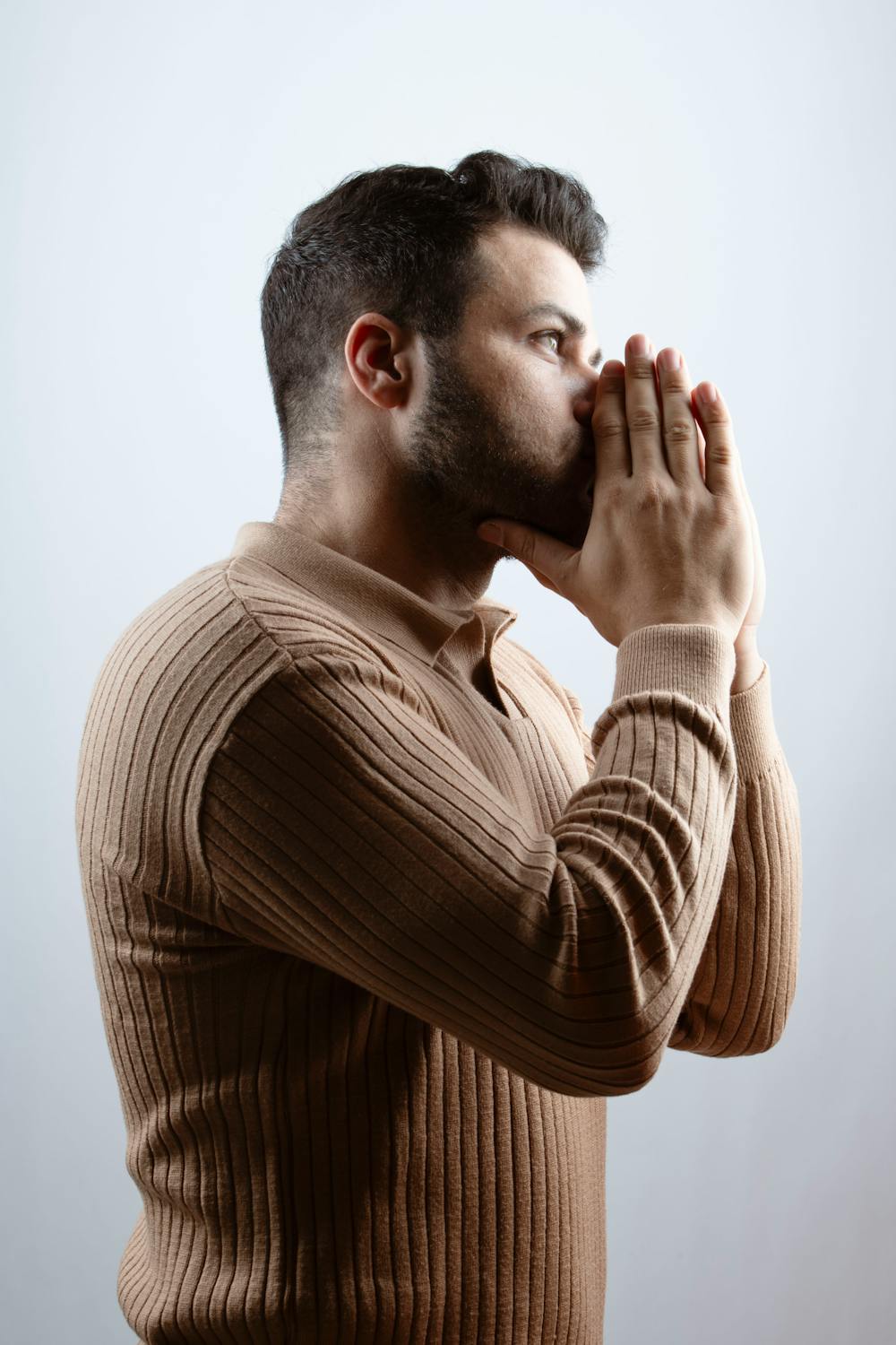 A thoughtful man | Source: Pexels