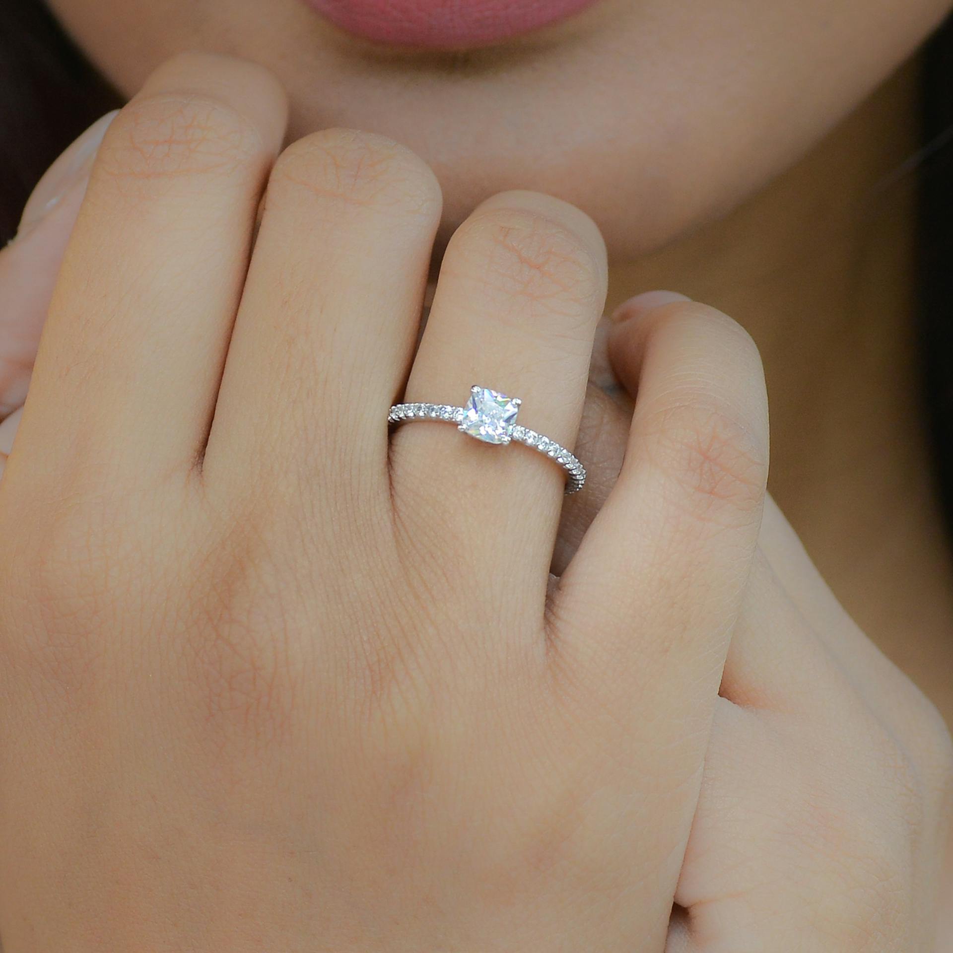 A woman's hands | Source: Pexels
