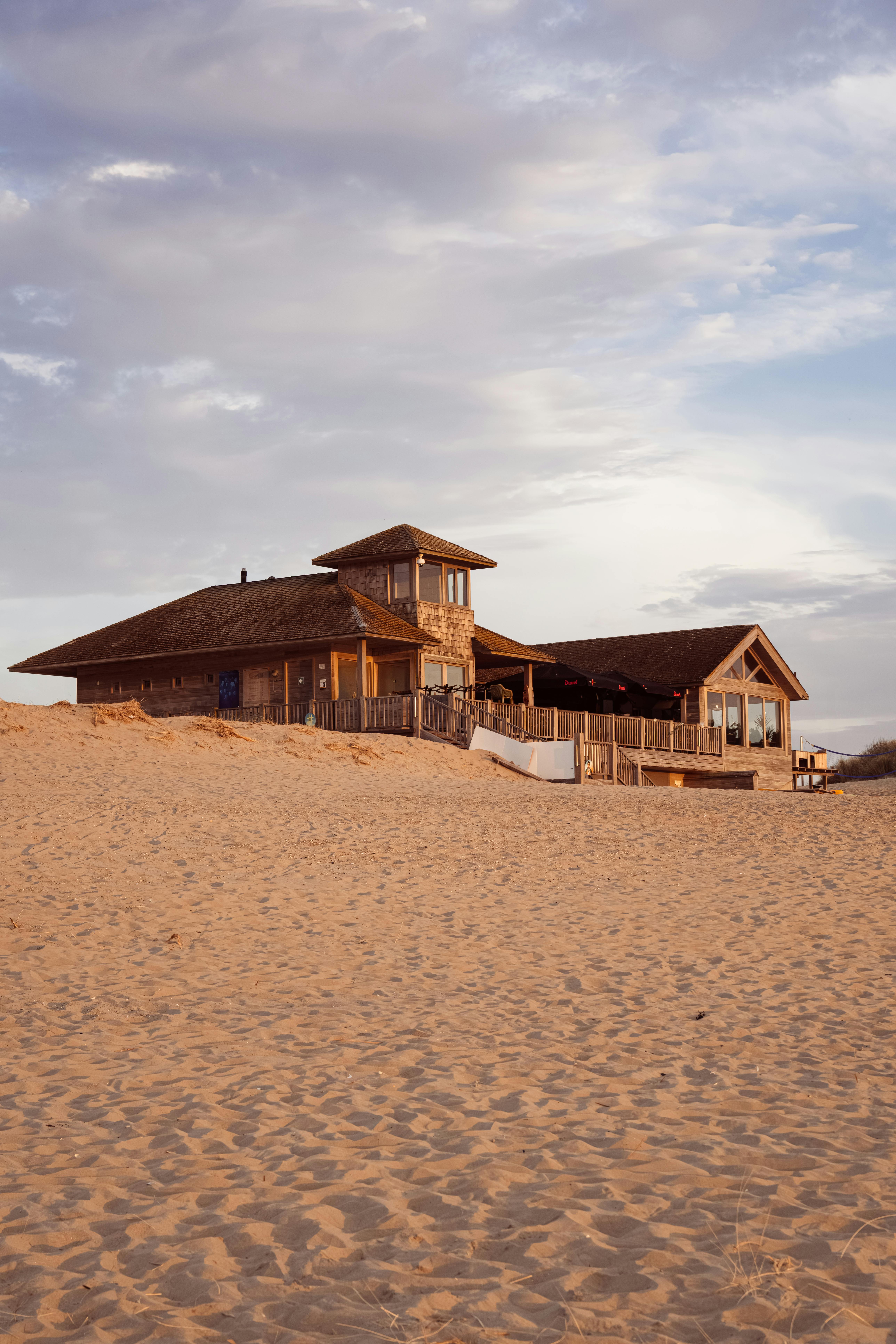 A beach house | Source: Pexels