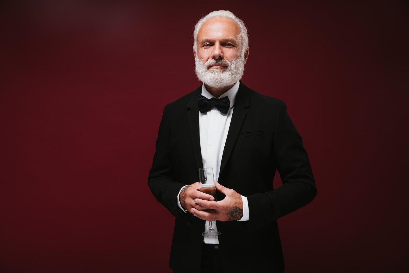 A man in a tuxedo | Source: Freepik