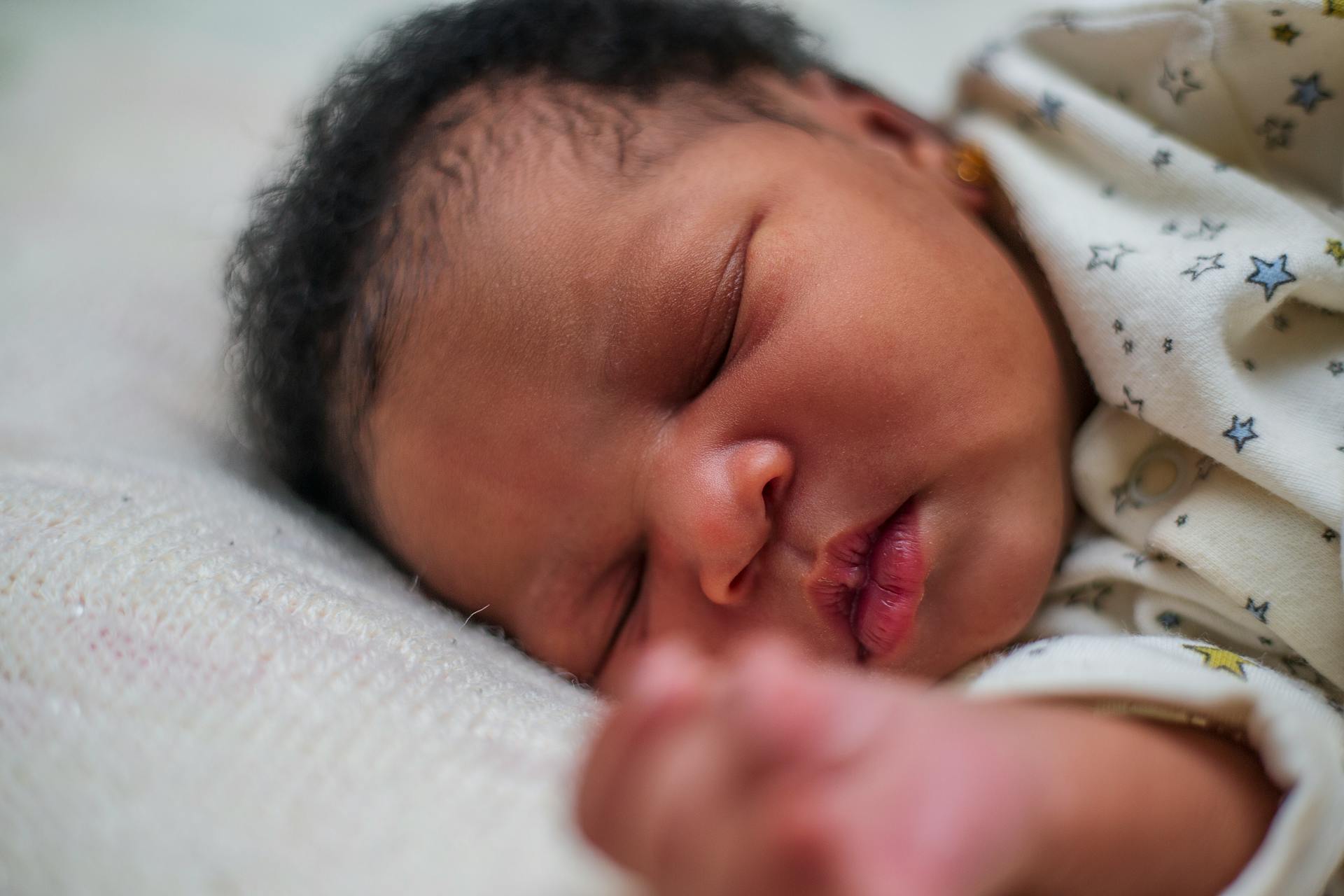 A newborn baby | Source: Pexels