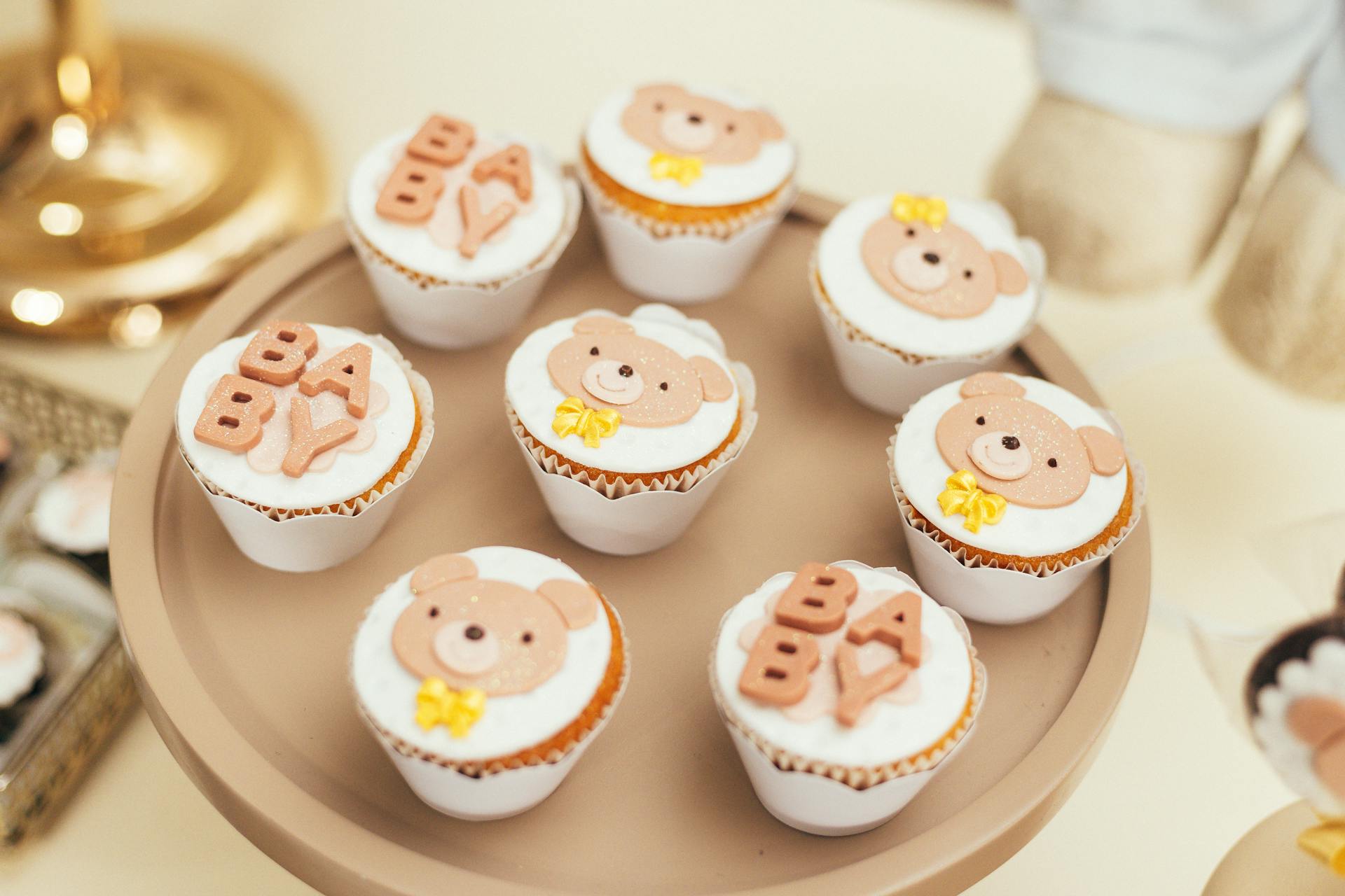 Baby shower cupcakes | Source: Pexels