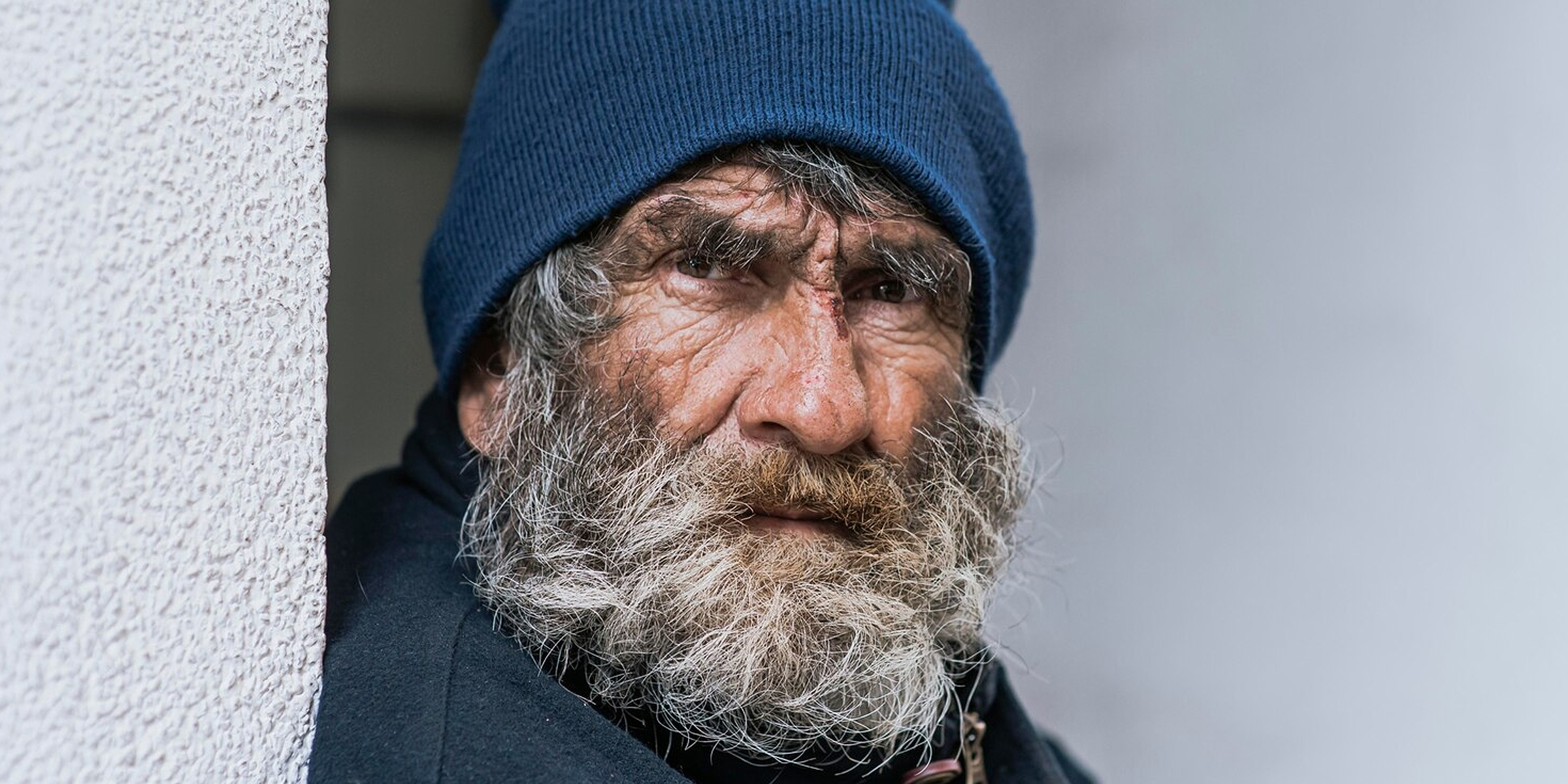 A homeless man | Source: Freepik