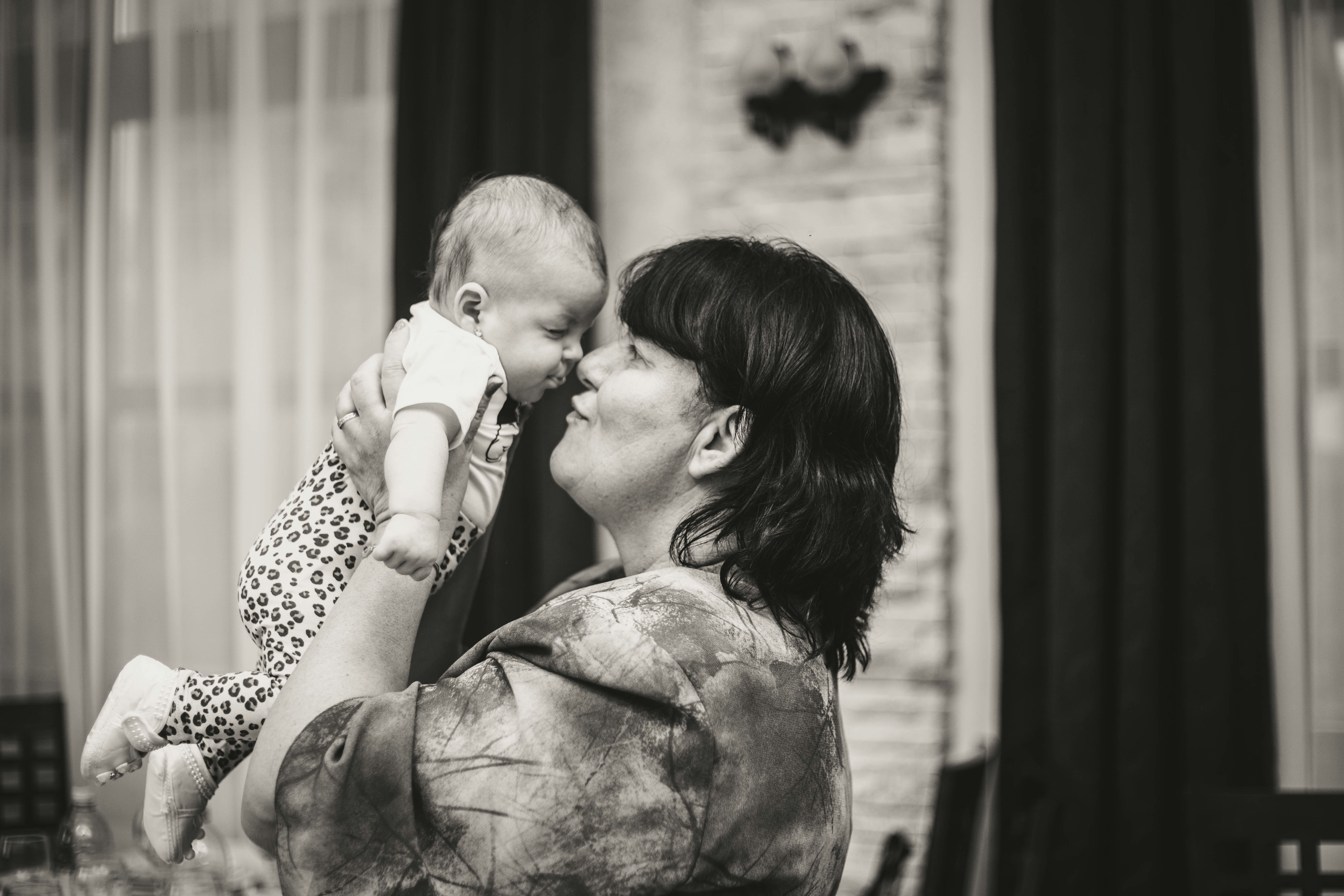 A woman holding a baby | Source: Unsplash
