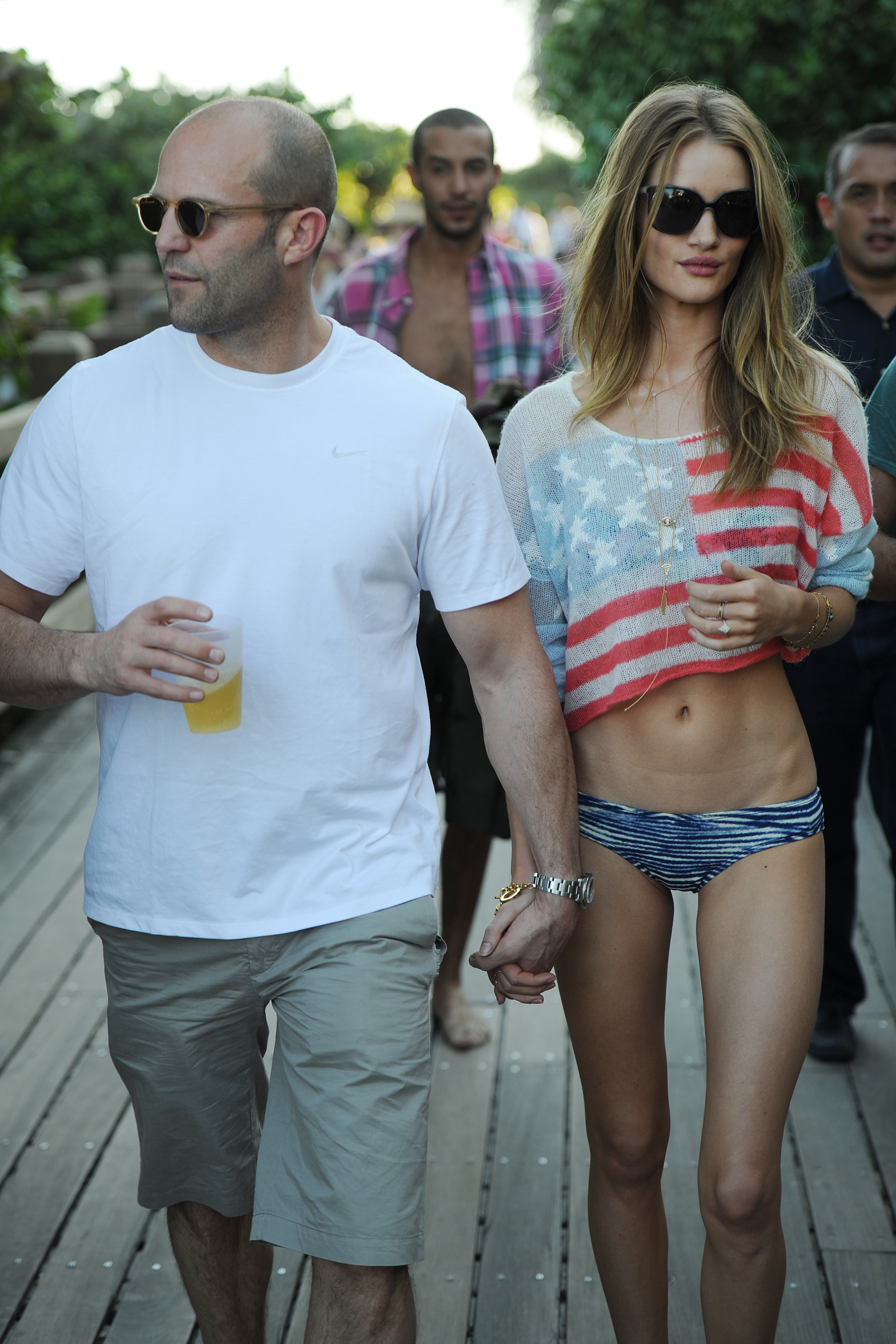 Jason Statham and Rosie Huntington-Whiteley spotted on December 30, 2011, in Miami Beach, Florida. | Source: Getty Images