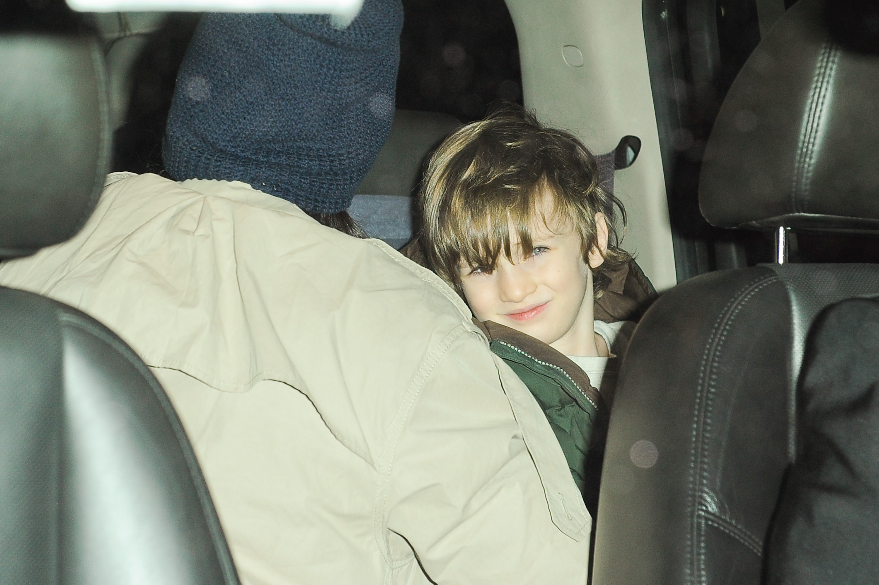 Henry Aronofsky photographed leaving John F. Kennedy International Airport on February 8, 2011, in New York. | Source: Getty Images