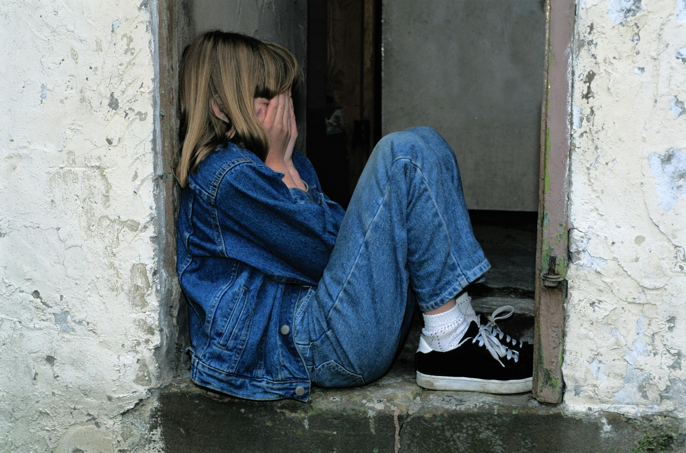 A sad little girl | Source: Pexels