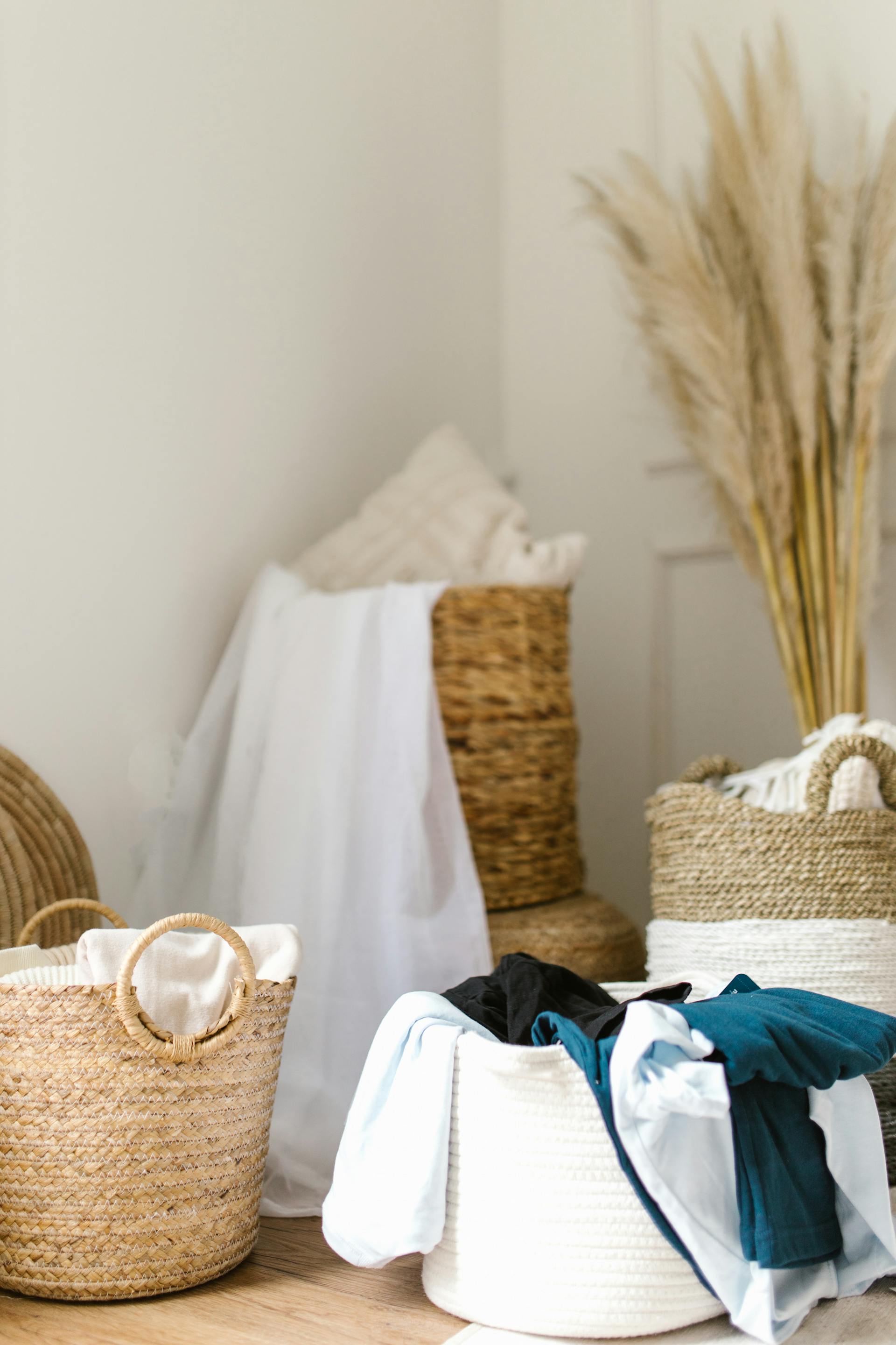 Laundry in hampers | Source: Pexels
