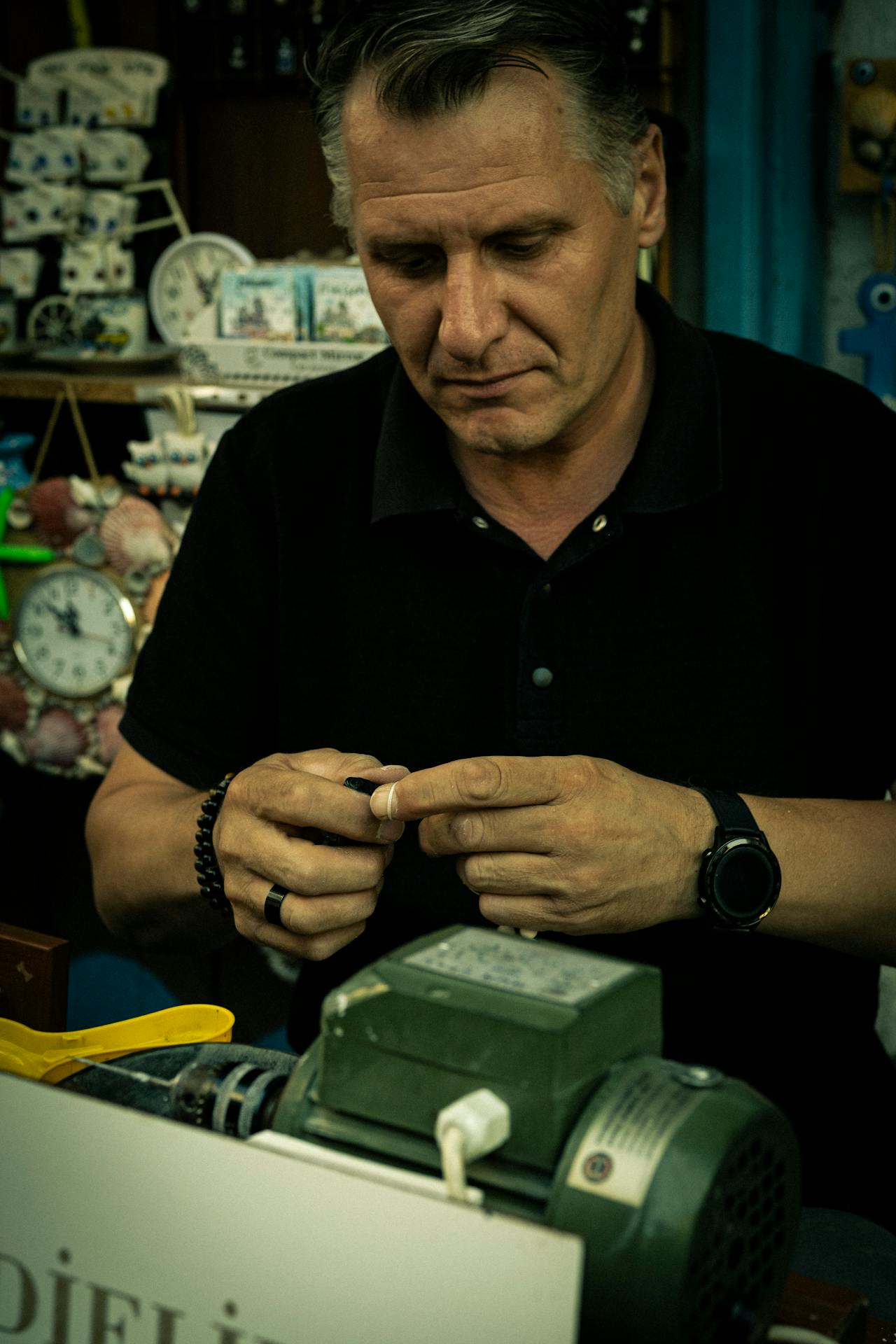 A man in a shop | Source: Pexels