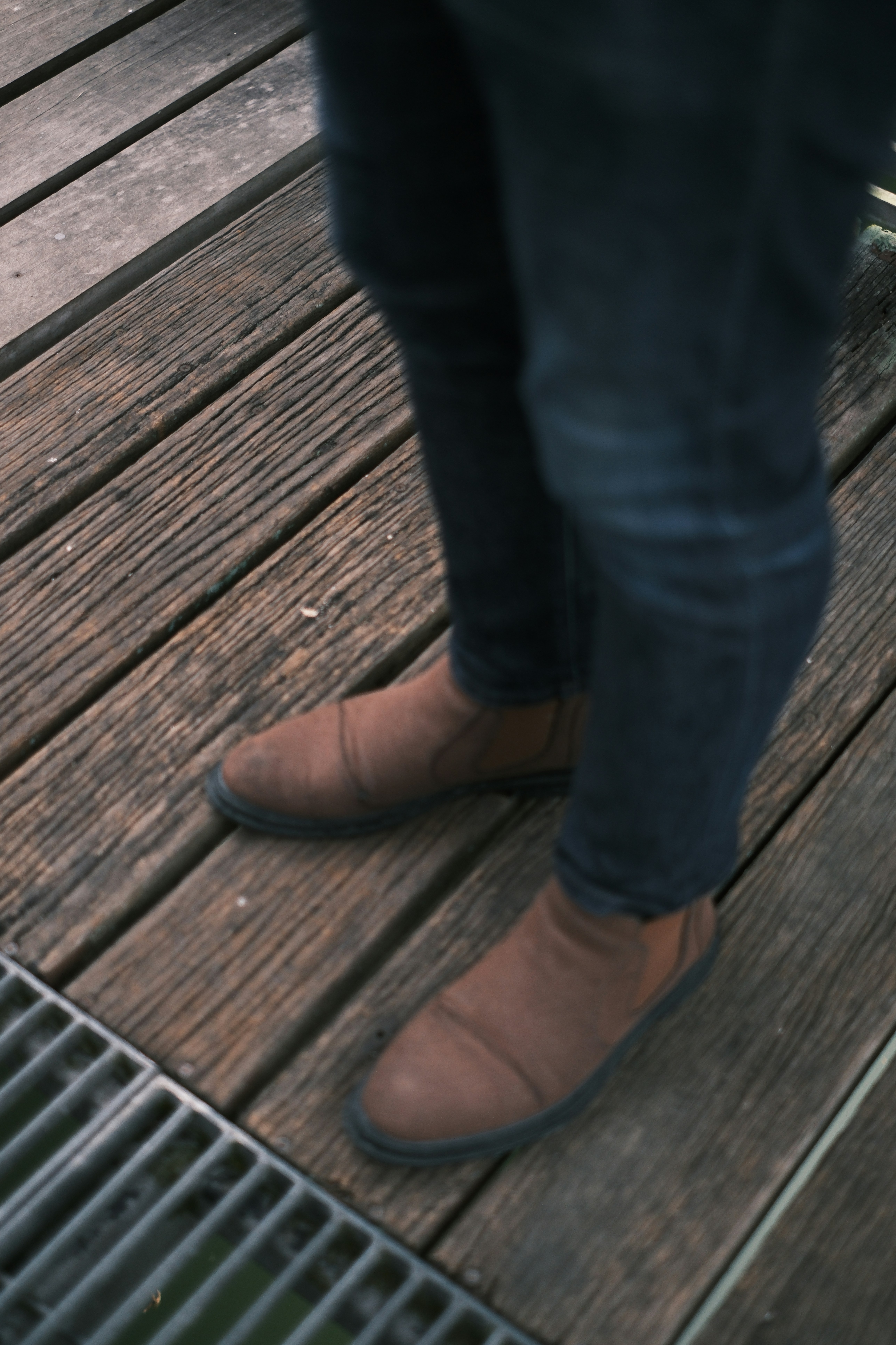 Someone wearing boots | Source: Unsplash