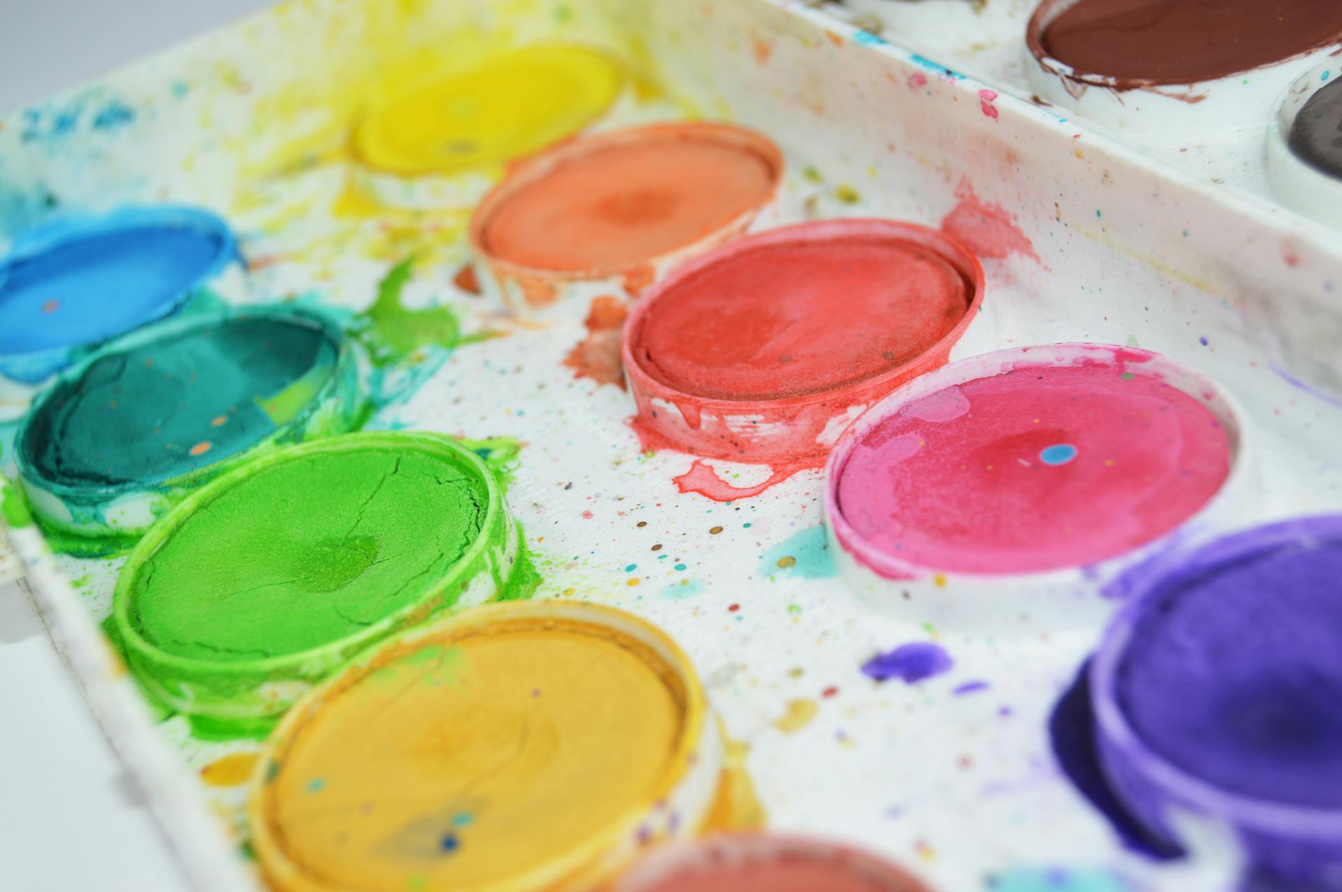 Watercolors | Source: Pexels