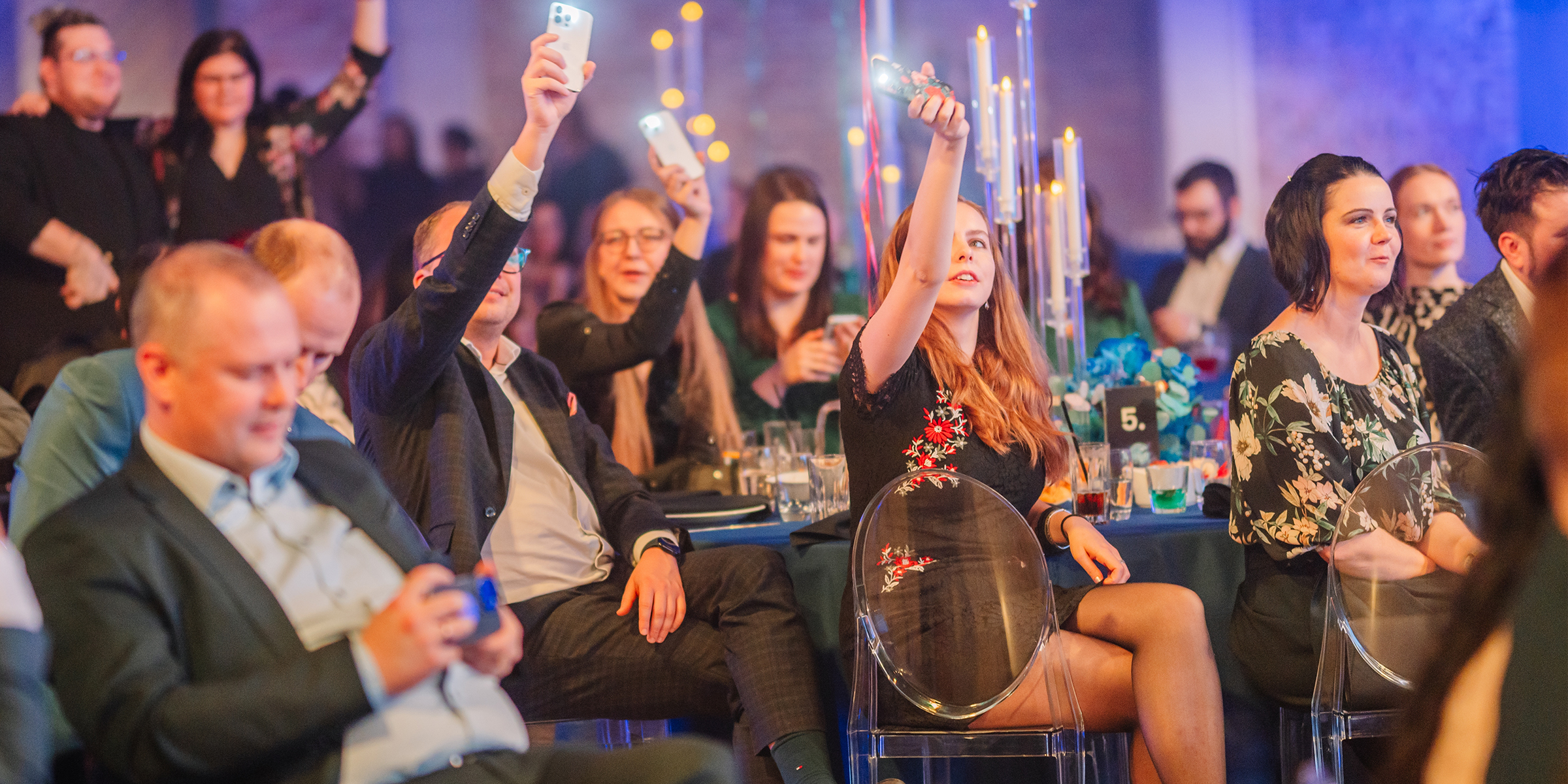 People attending an evening gala | Source: Shutterstock