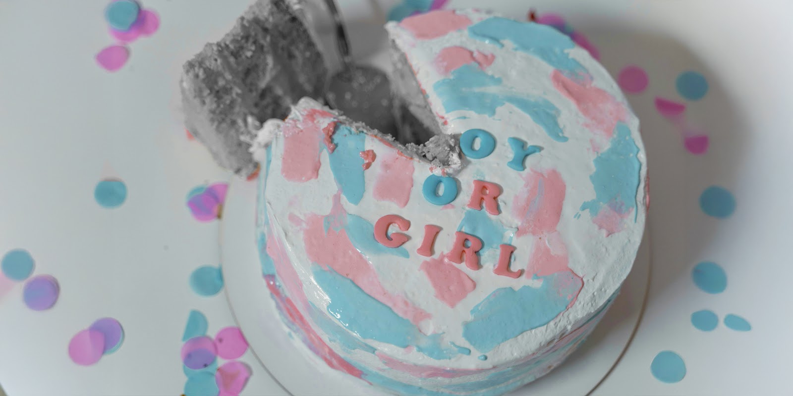 Baby shower cake. | Source: Pexels
