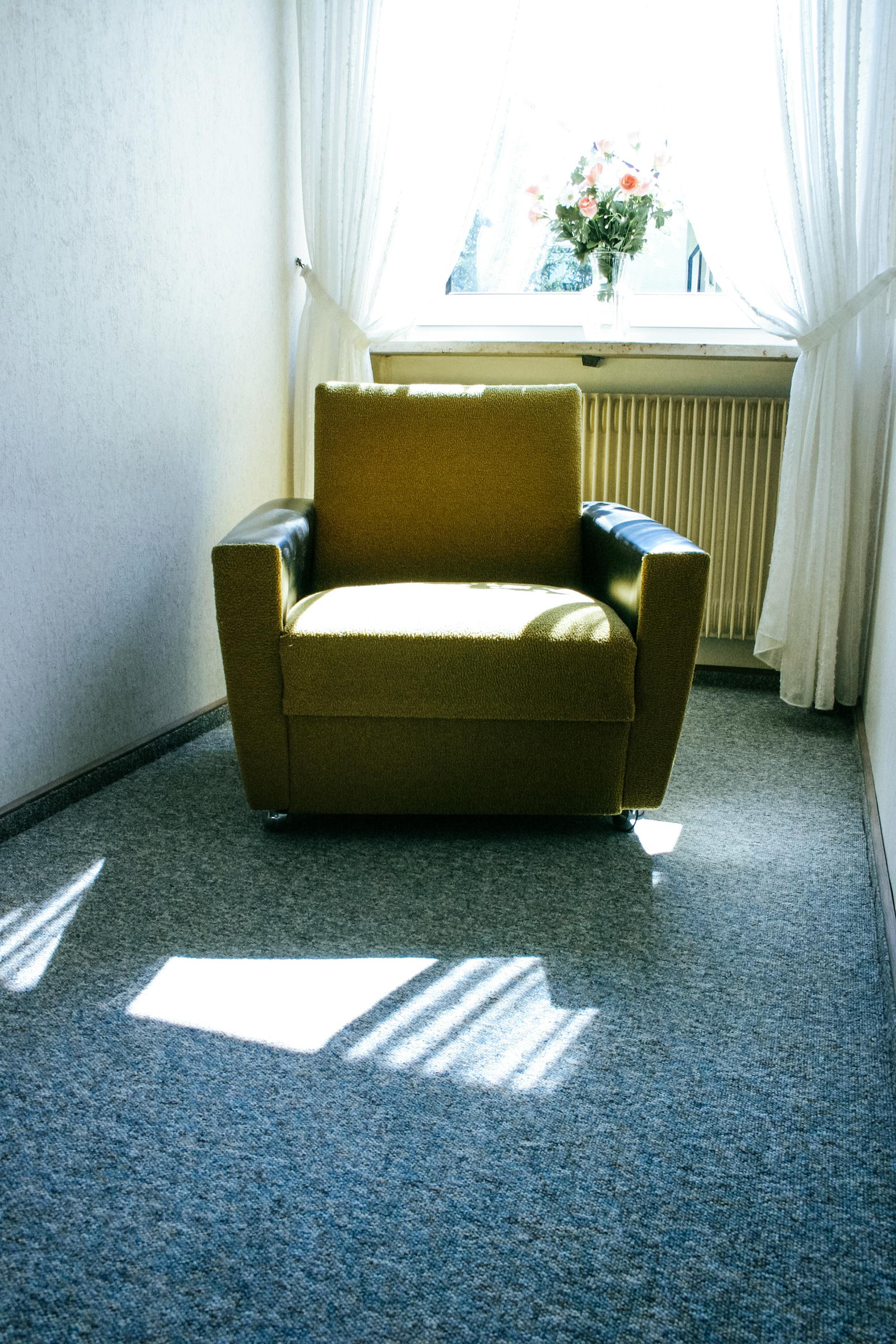 A carpeted room | Source: Pexels