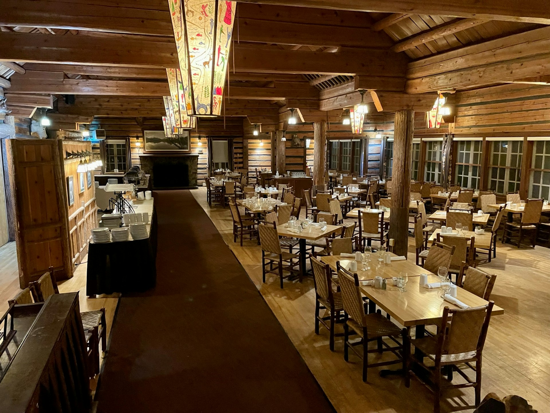 An elegant restaurant | Source: Unsplash